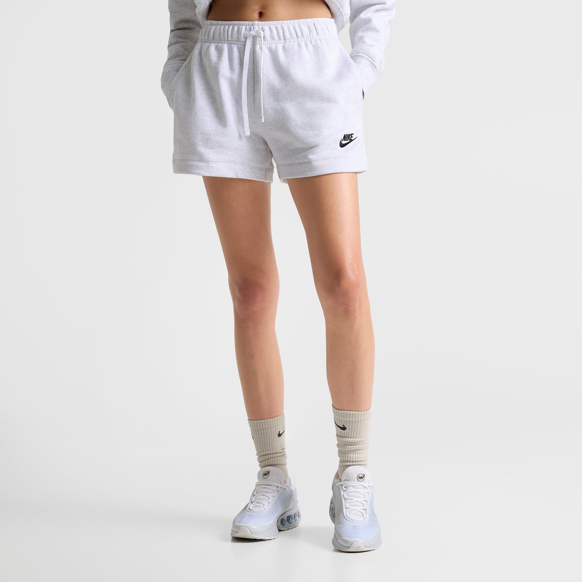 Nike WOMEN'S NIKE SPORTSWEAR CLUB FLEECE MID-RISE SHORTS
