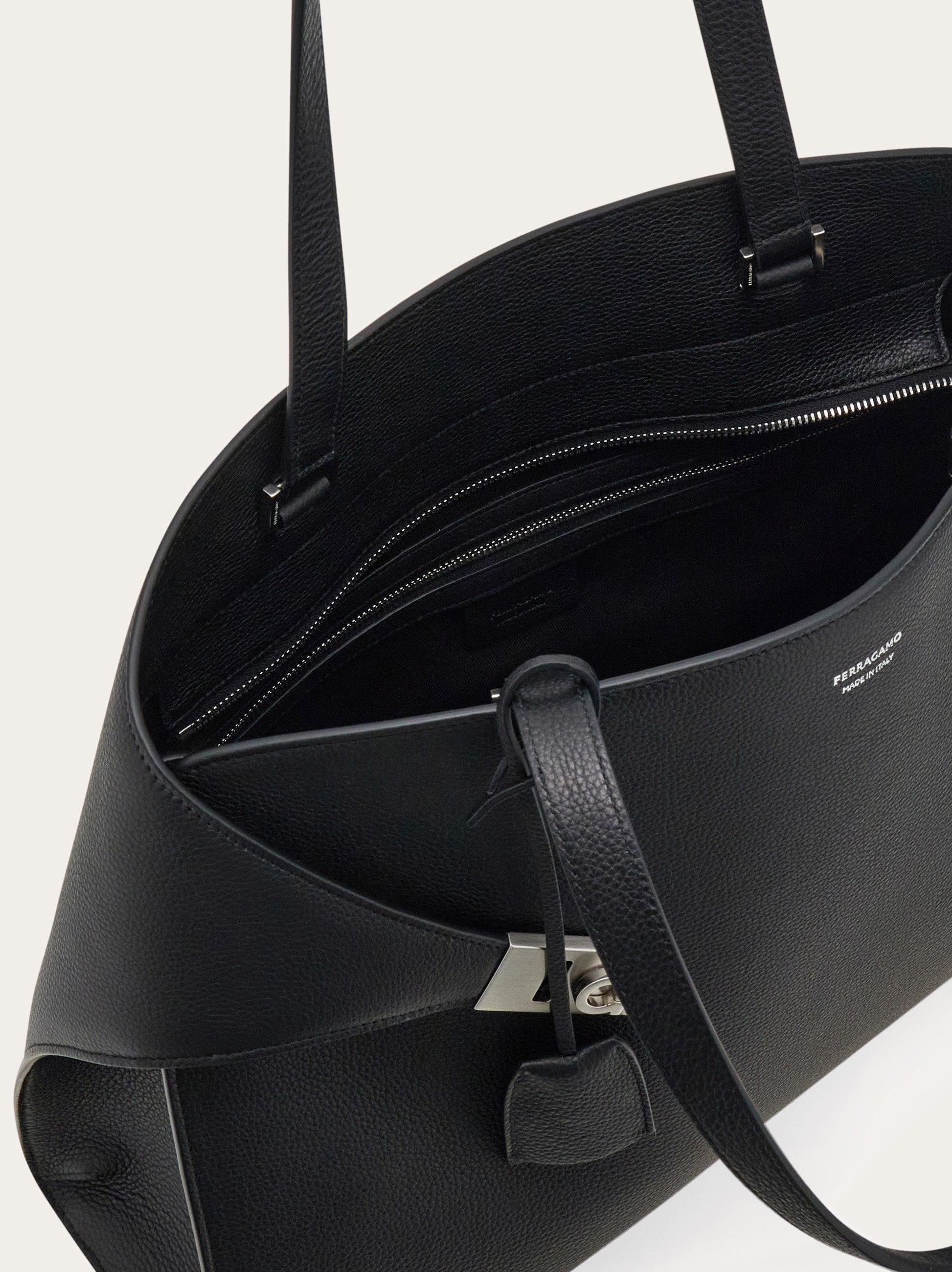 Hug shoulder bag - 6