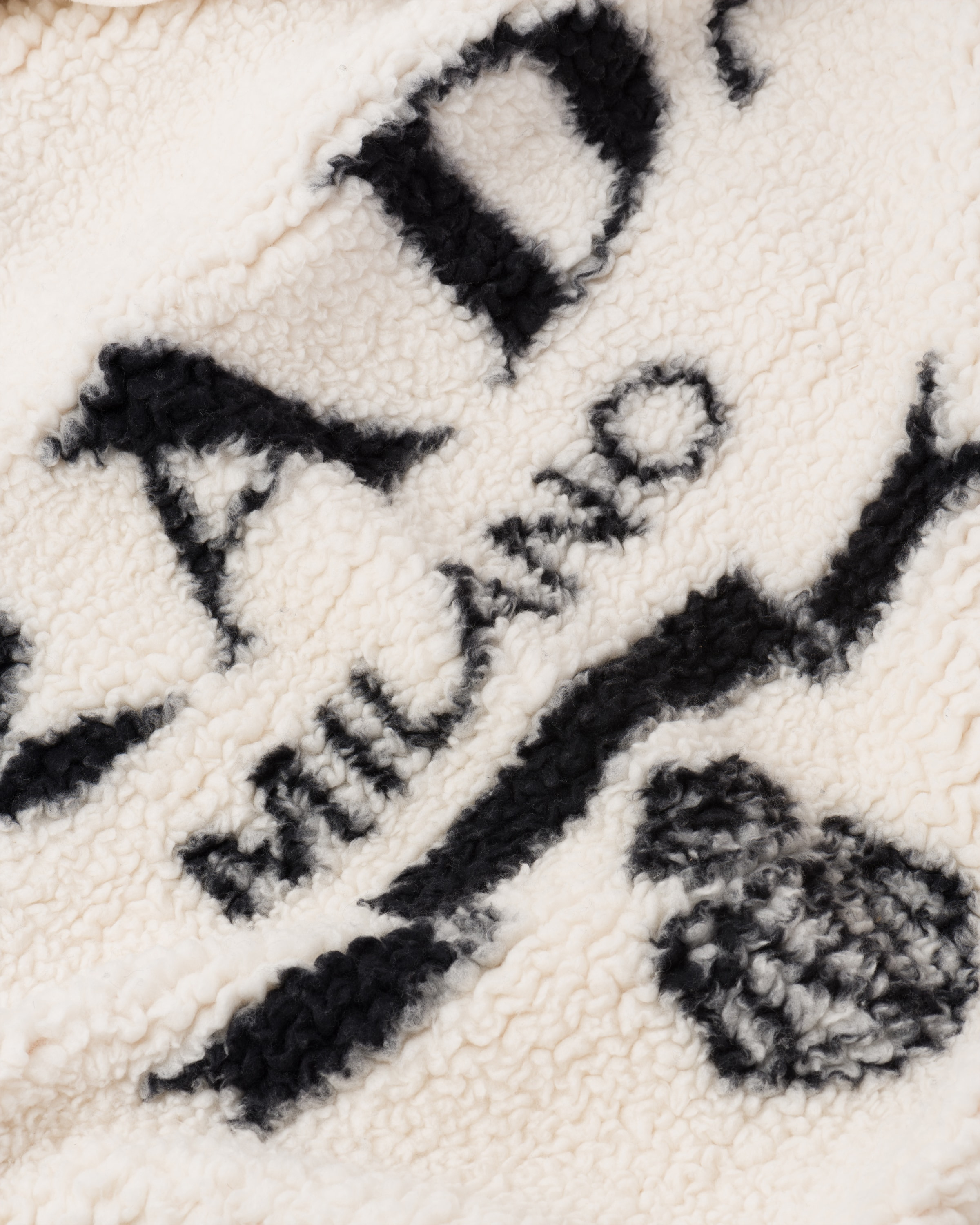 Fur-effect cashmere and wool throw - 2