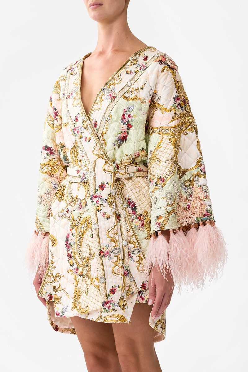 LAYER WITH TIE BELT AND FEATHERS 5