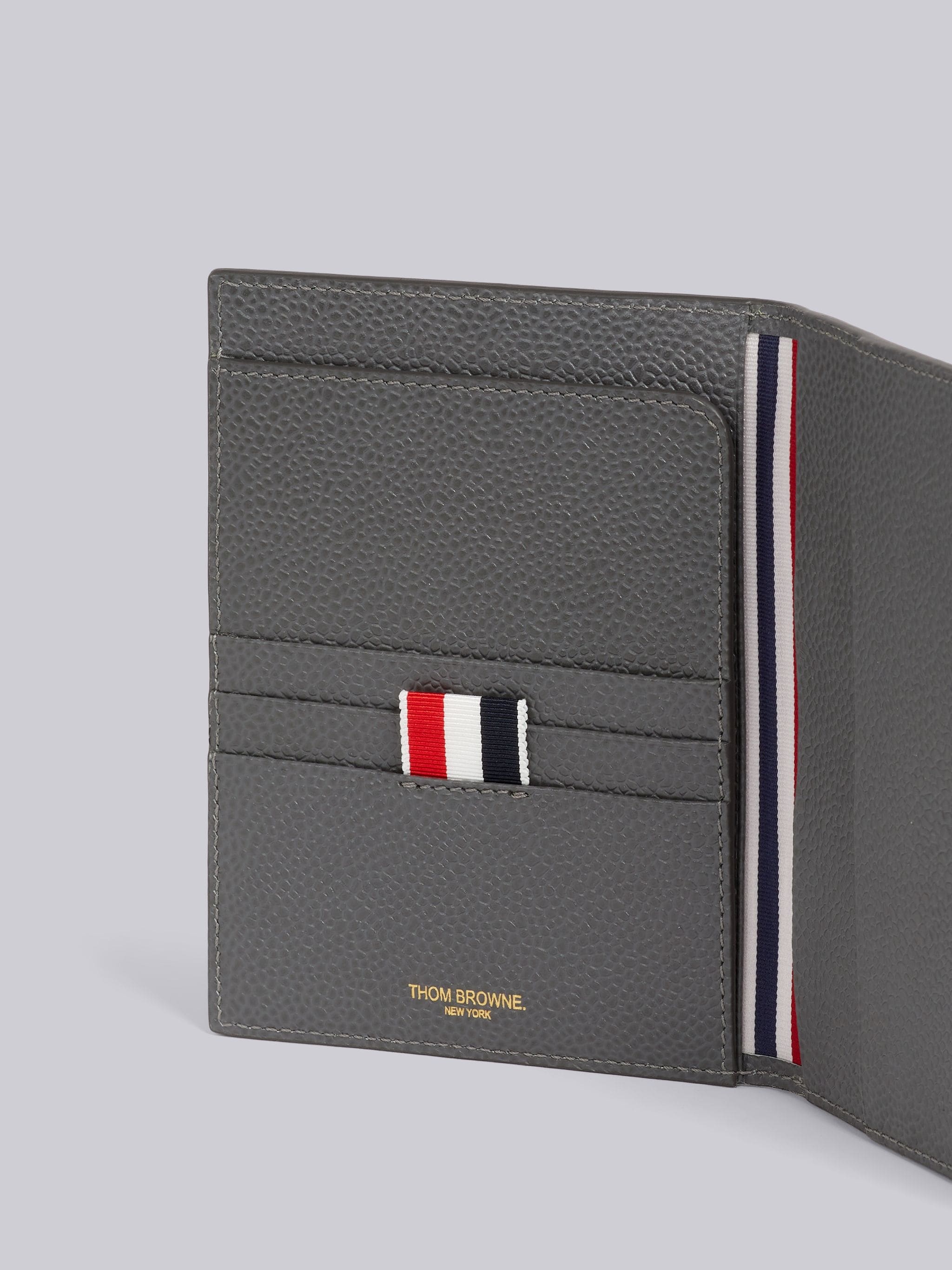 4-bar passport holder - 2