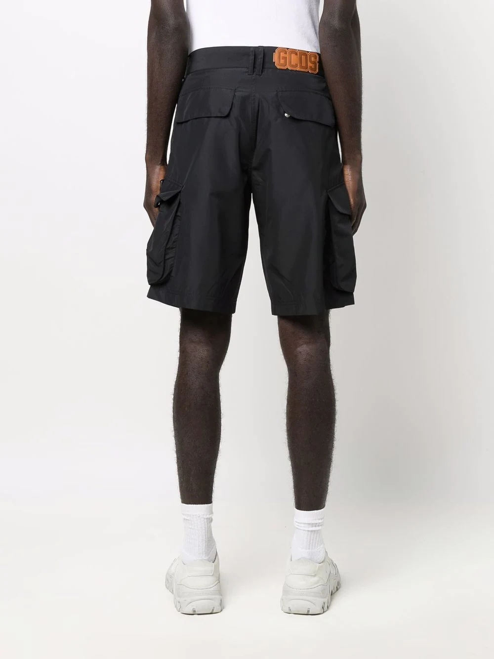 knee-length chino shorts - 4