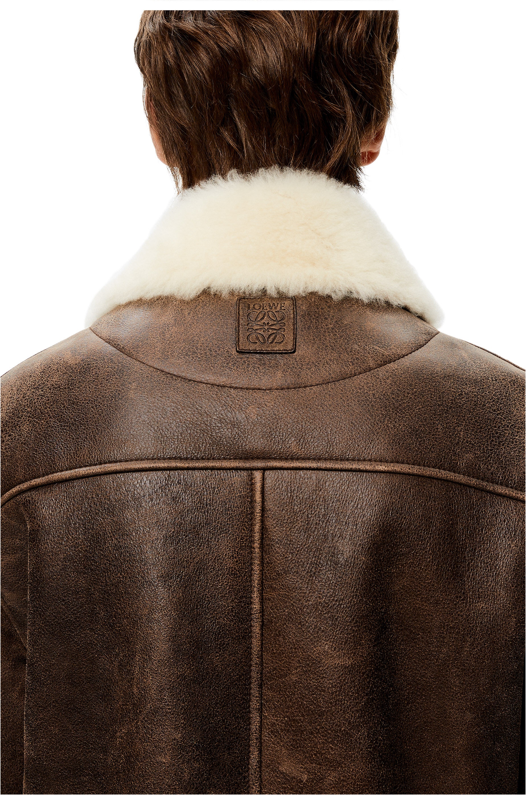 Buttoned jacket in shearling - 5