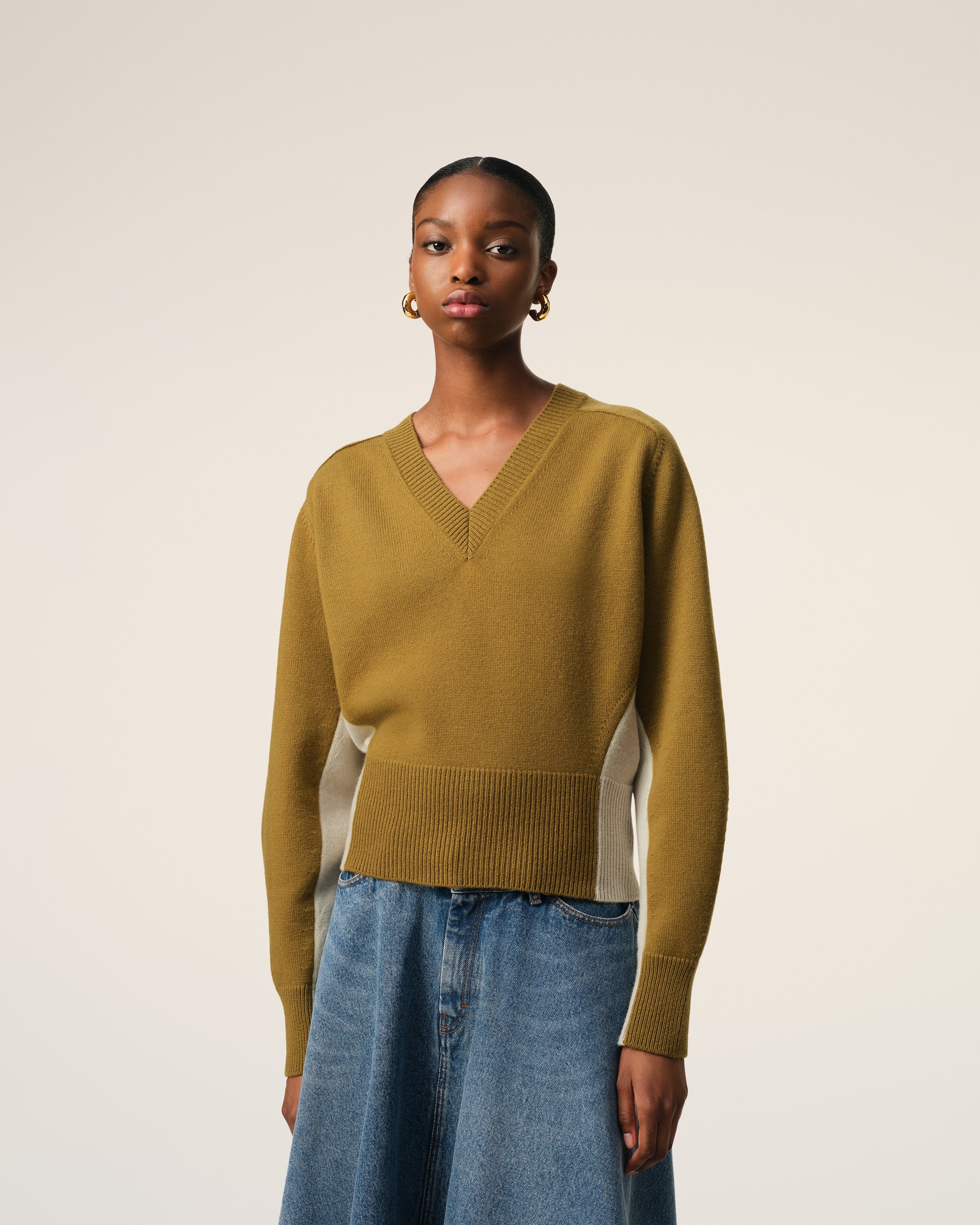 KHAKI WOOL KNIT BICOLOR V NECK SWEATER - 3