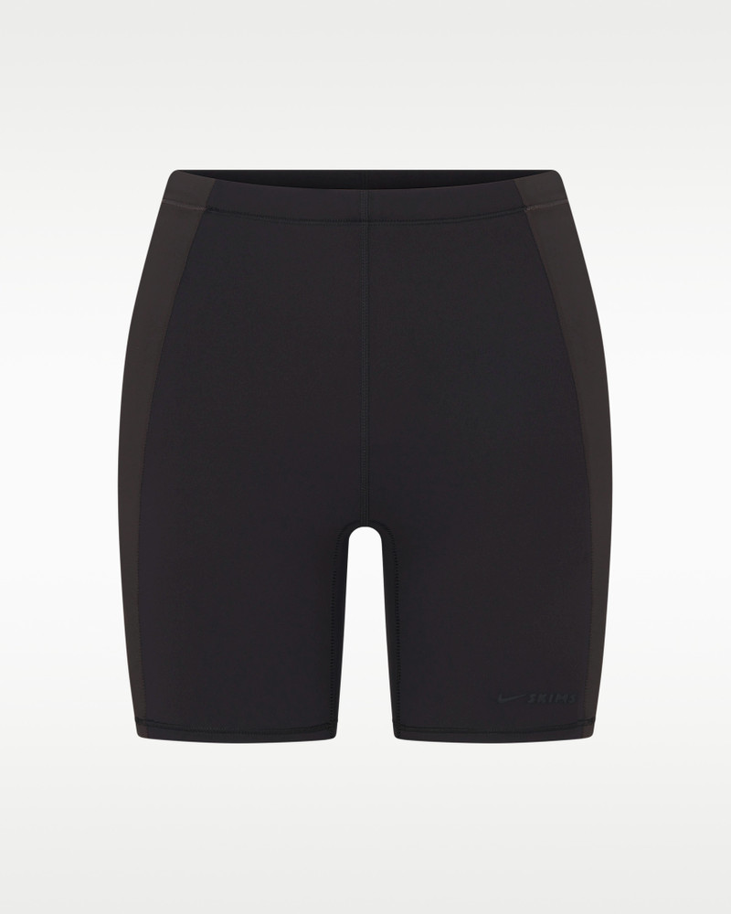 NikeSKIMS Matte Shine Mix Women's 5" Shorts 7