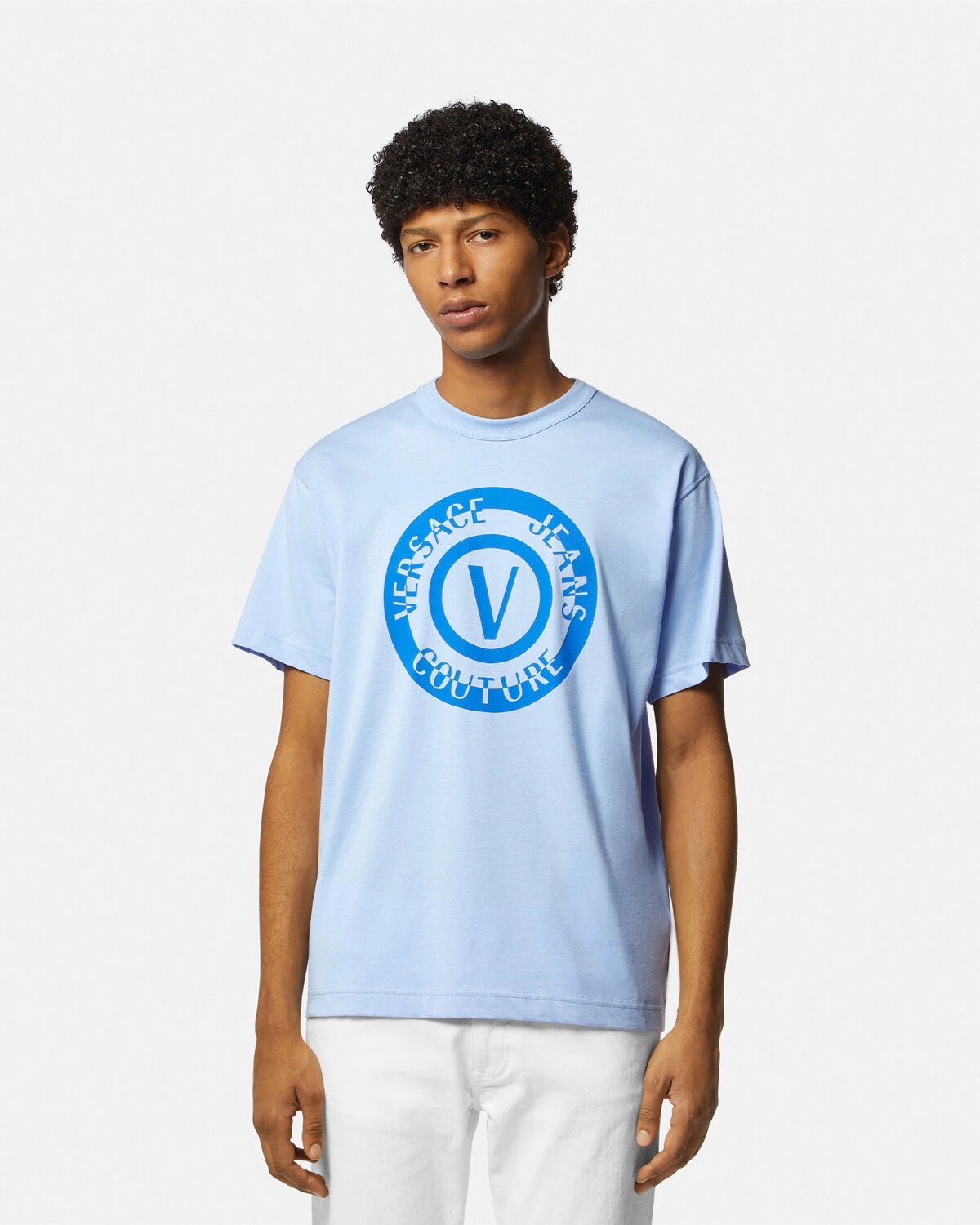 V-Emblem Logo T-Shirt - 4