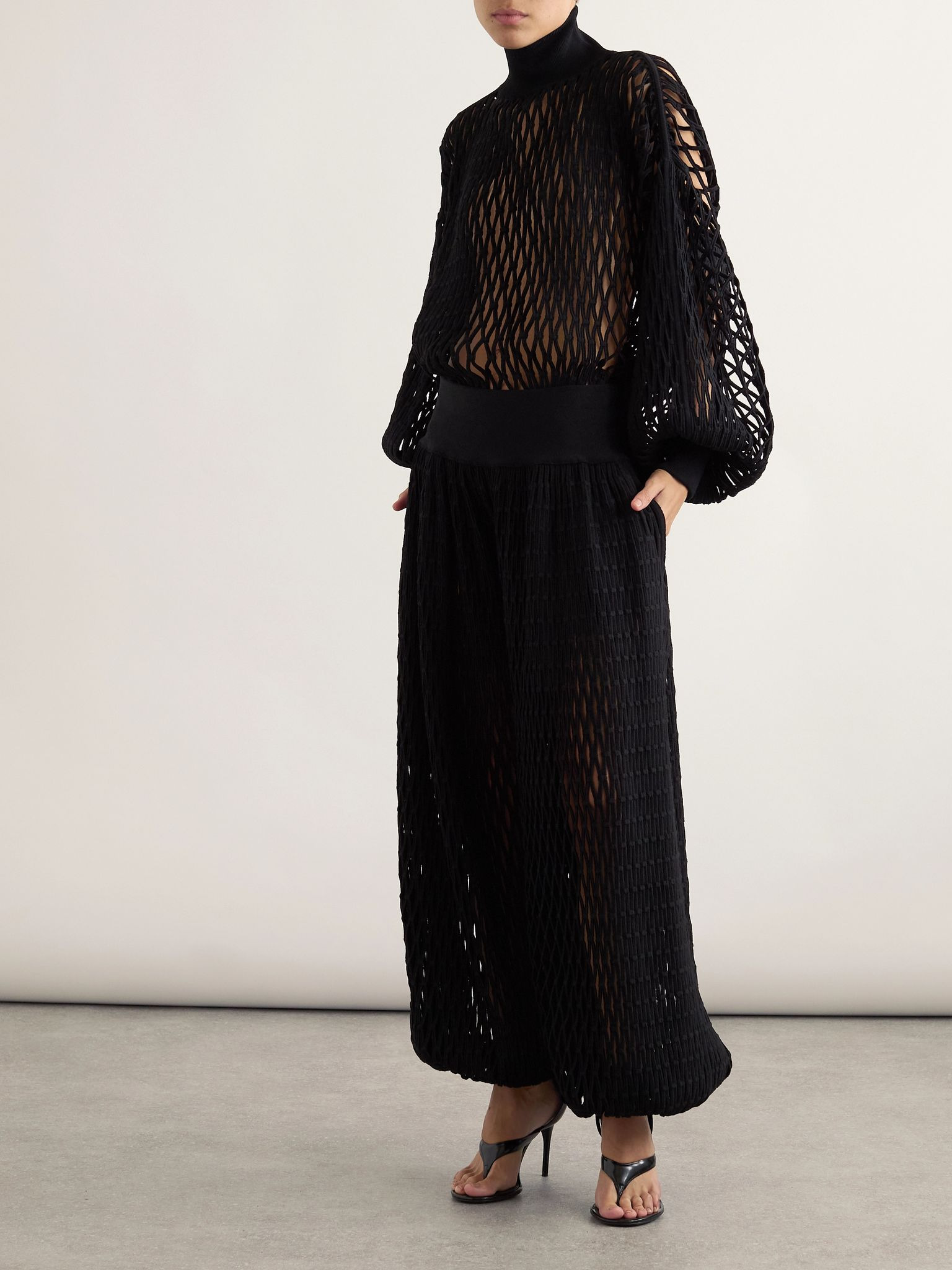 Open-knit tapered pants Black - 2