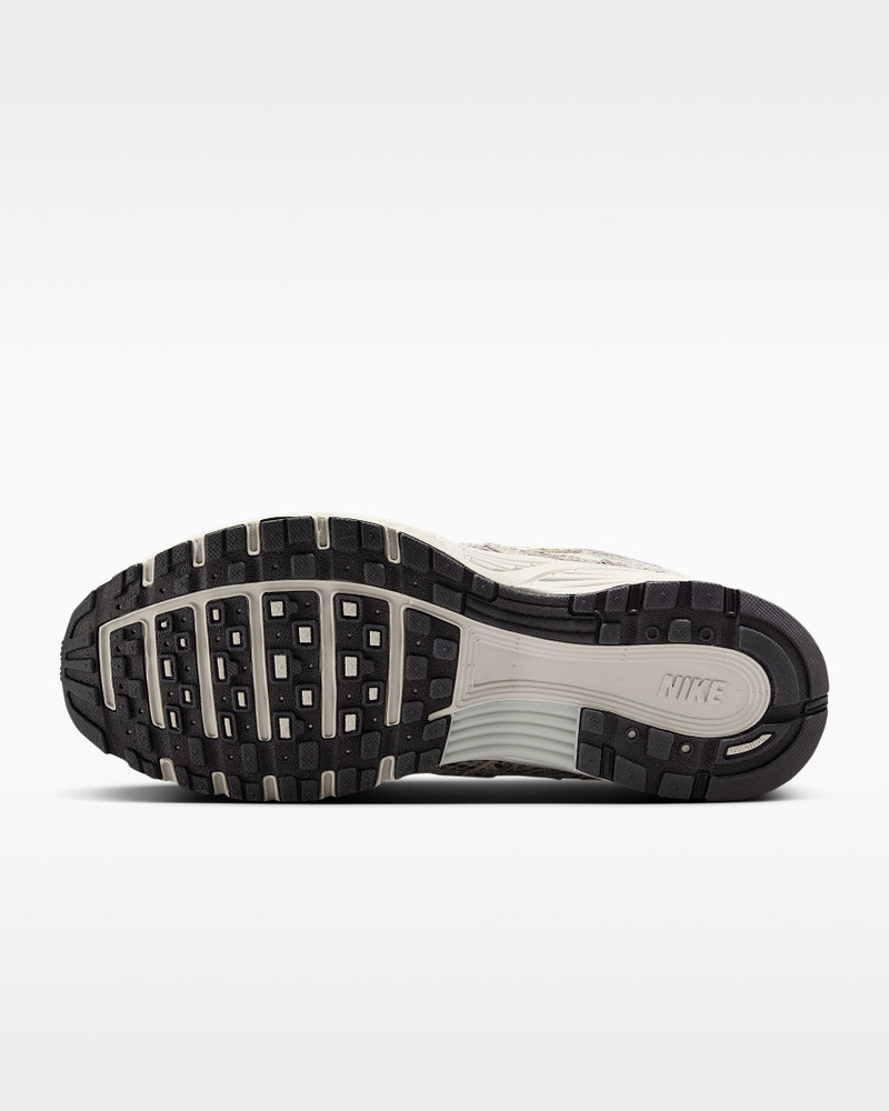 Nike Nike P-6000 SE Women's Shoes outlook