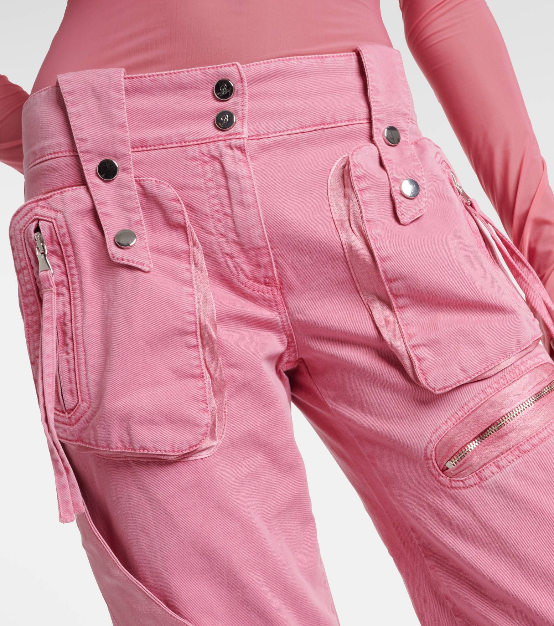 Low-rise straight cargo jeans - 4
