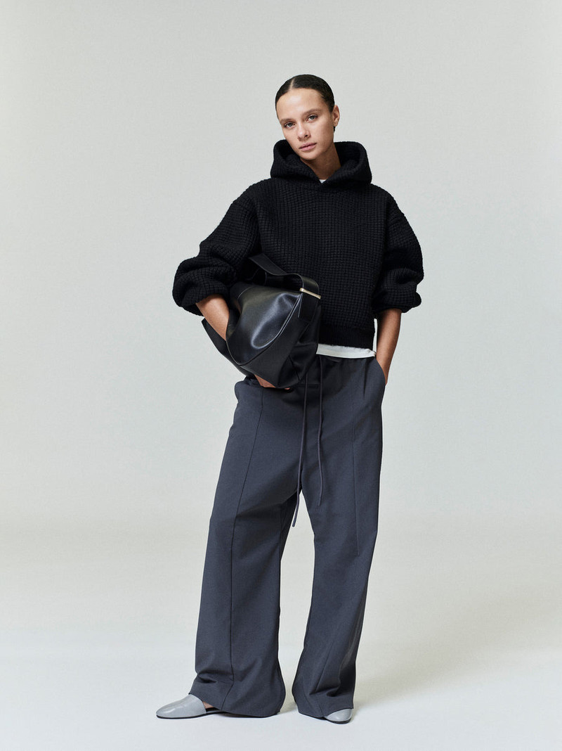 ESSENTIALS Womens Heavy Waffle 90's Hoodie outlook