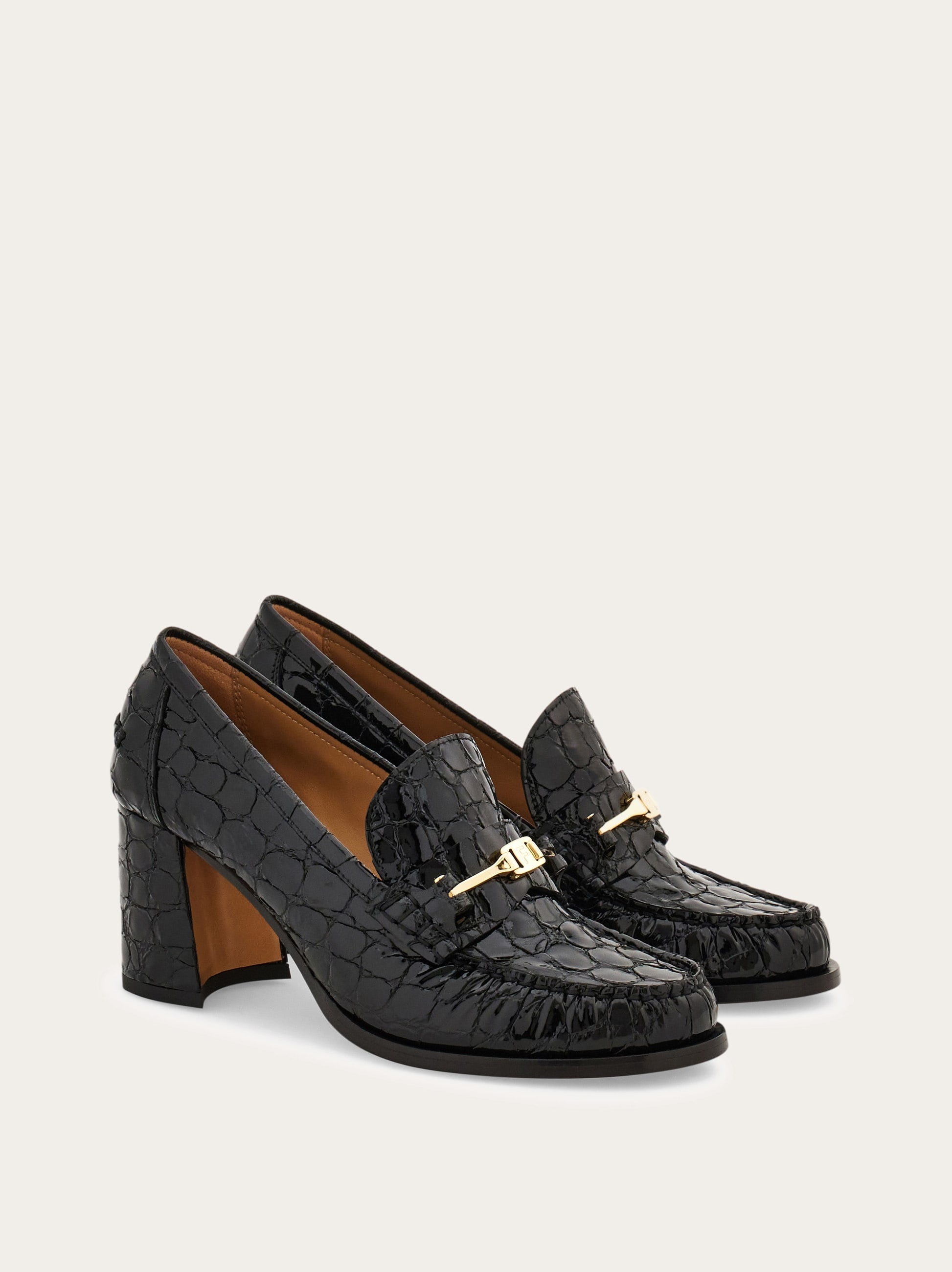 F buckle heeled loafer - 5