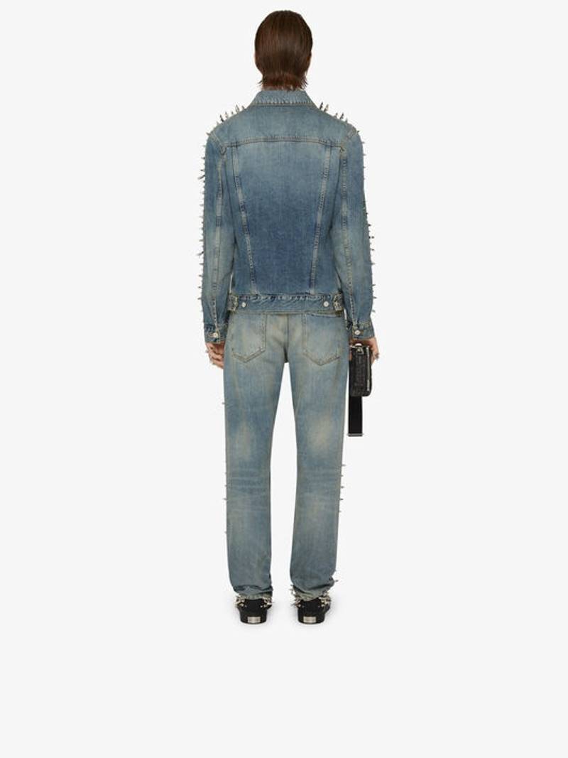 JEANS IN VINTAGE DENIM WITH STUDS 4