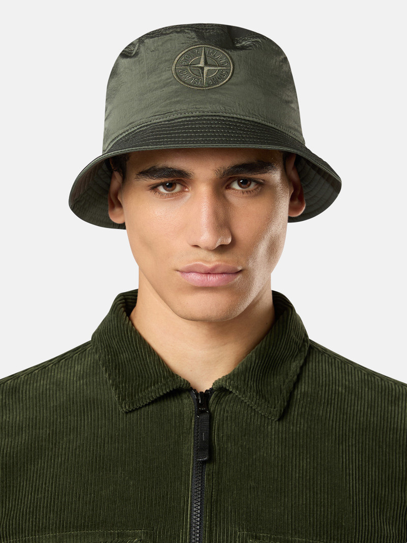 Stone Island 9100012 NYLON METAL IN ECONYL® outlook