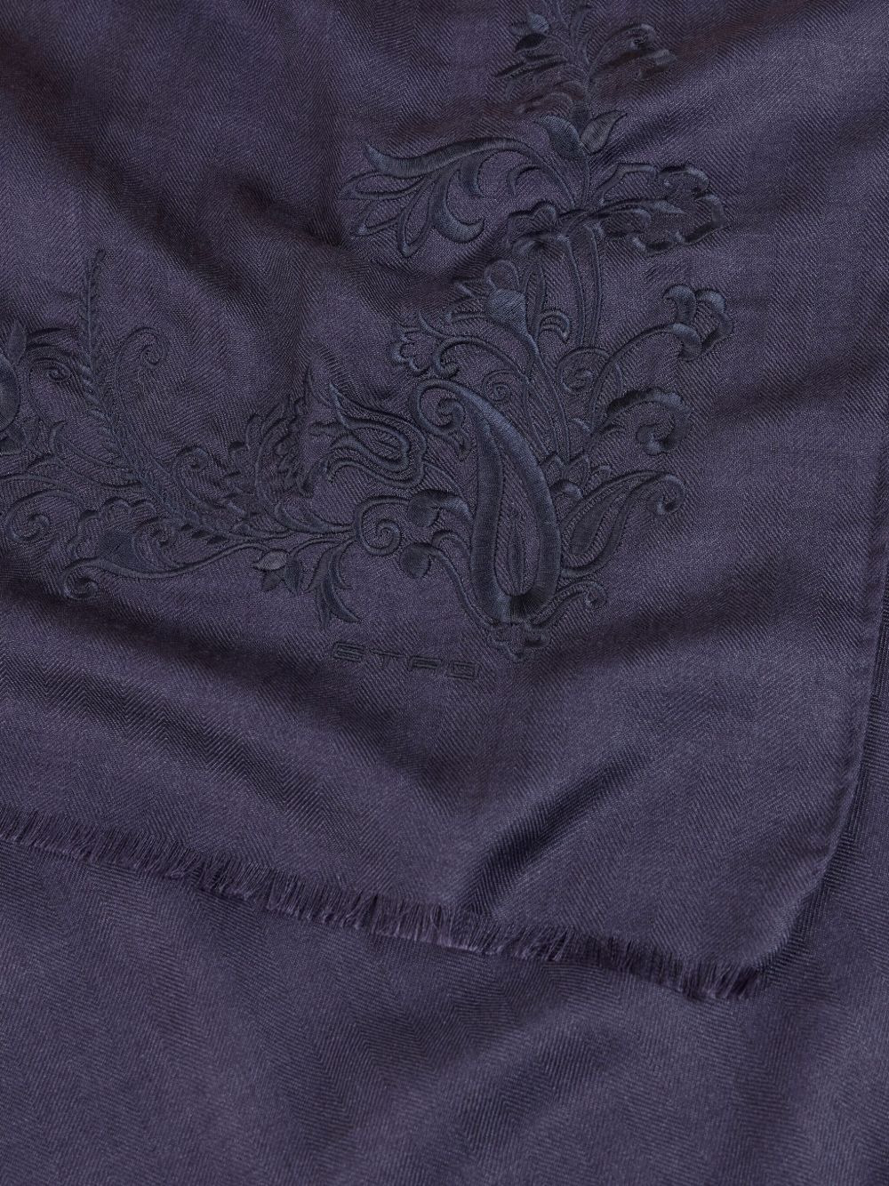 paisley-embroidered cashmere scarf - 2