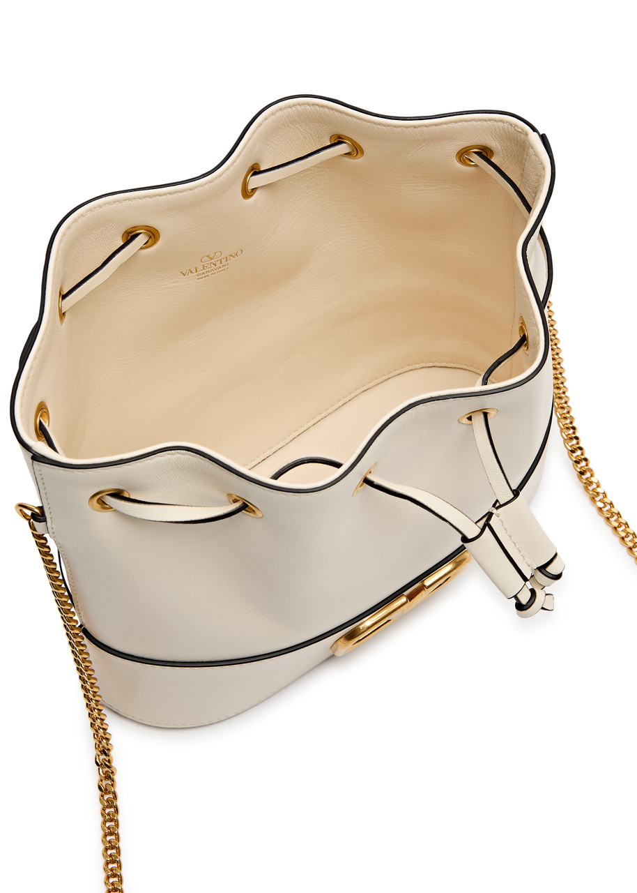 VLogo mini leather bucket bag - 4