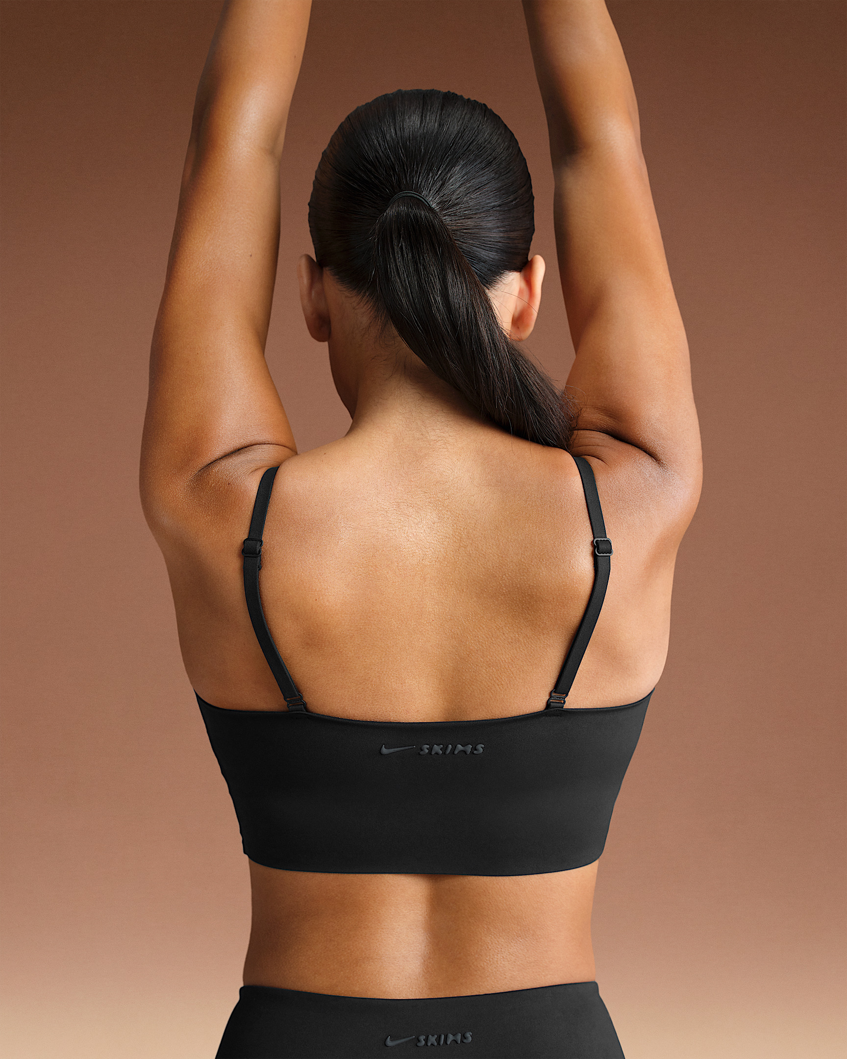 NikeSKIMS Matte Women's Cami Longline Bra - 2