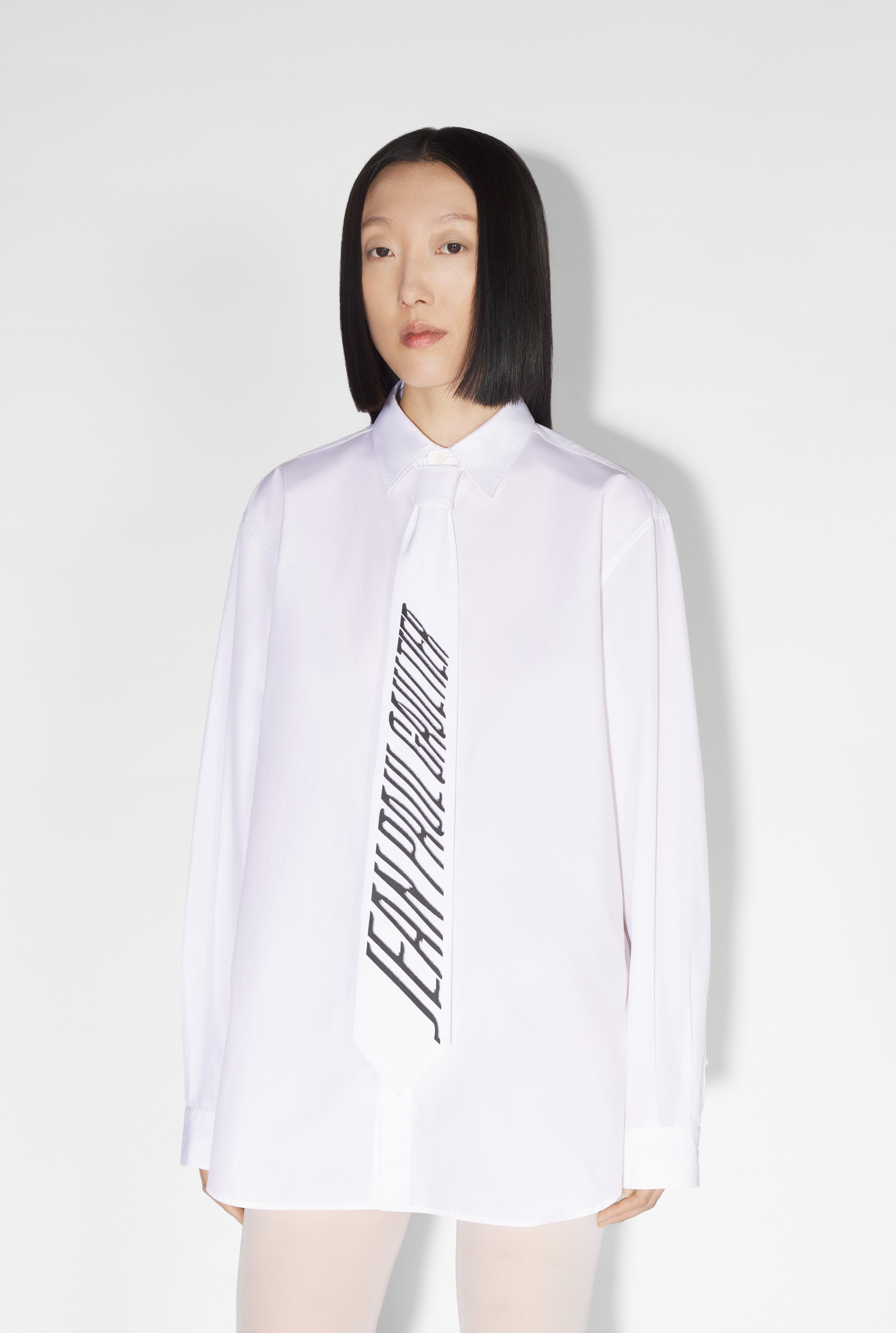 【関税込み】Jean Paul Gaultier オフホワイト Wide フーディ Jean Paul Gaultier Wide Leg Jeans in Off White | FWRD