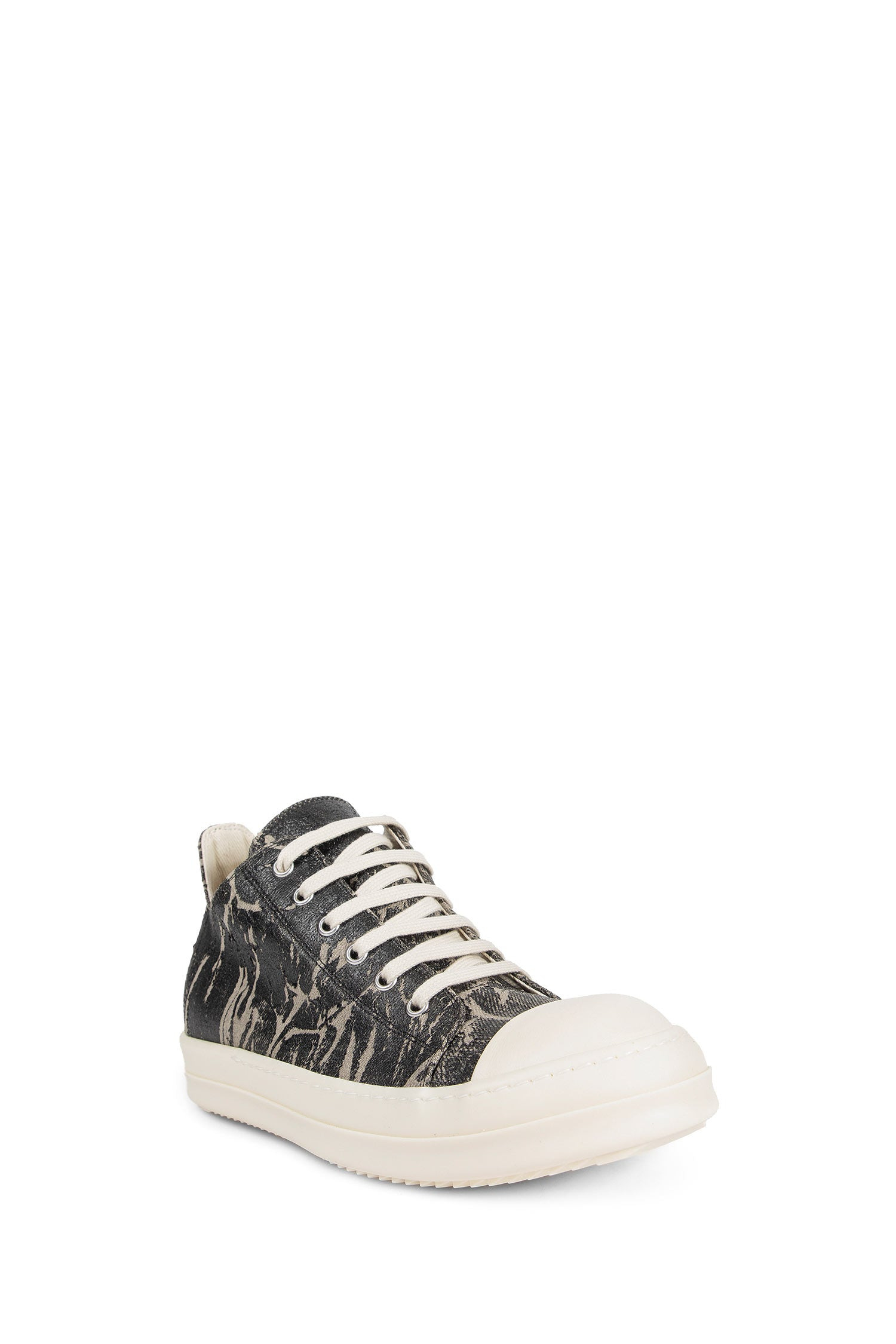 Concordians Low Sneaks - 2