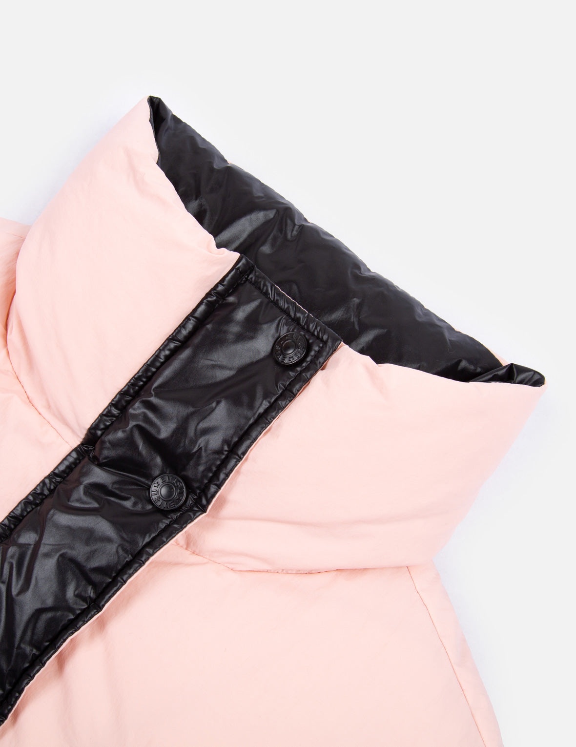Kamon Embroidered Color Blocking Down Jacket - 9