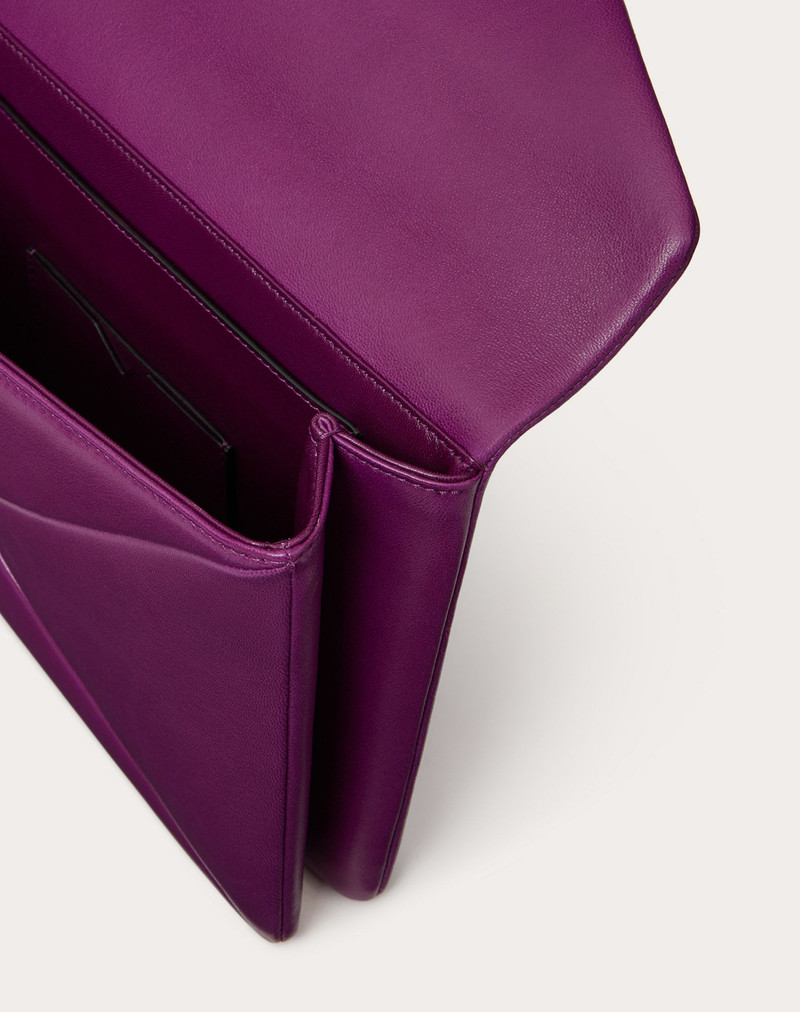 ONE STUD NAPPA CLUTCH 4