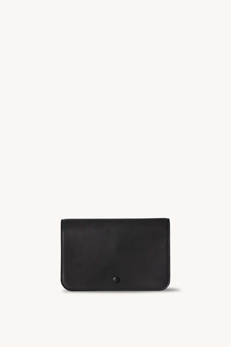 Multi Gusset Clutch in Leather 1