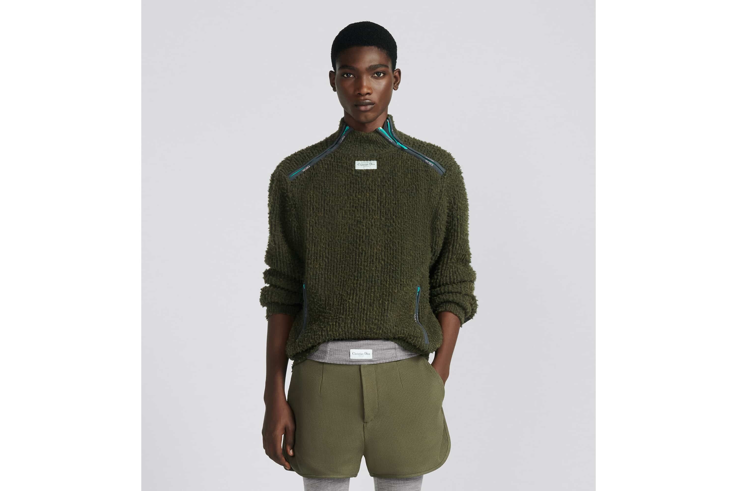 Sweater with Zipped Collar - 4
