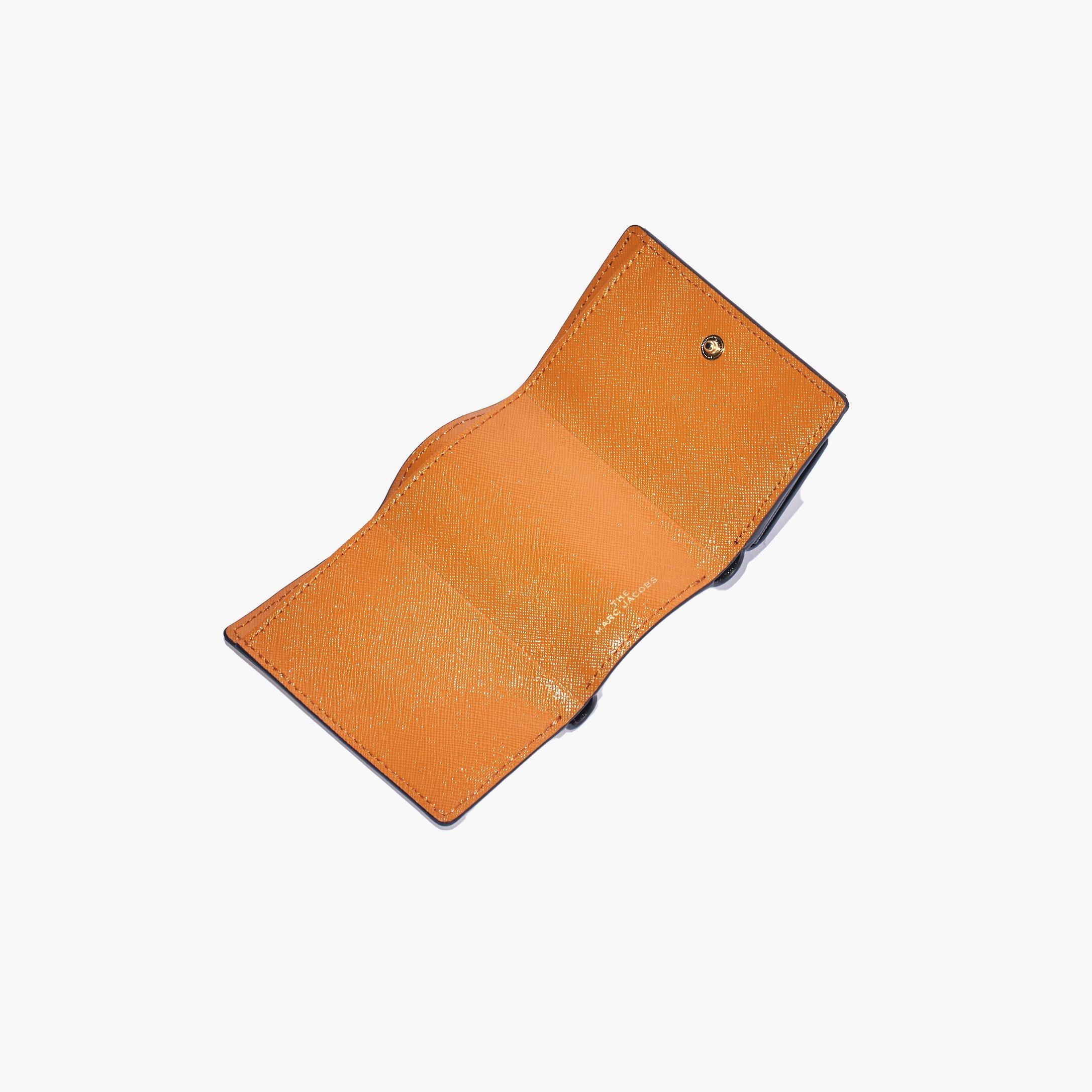 SNAPSHOT MINI TRIFOLD WALLET 2