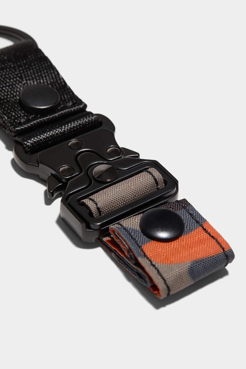 CERESIO 9 CAMO KEYRING - 3