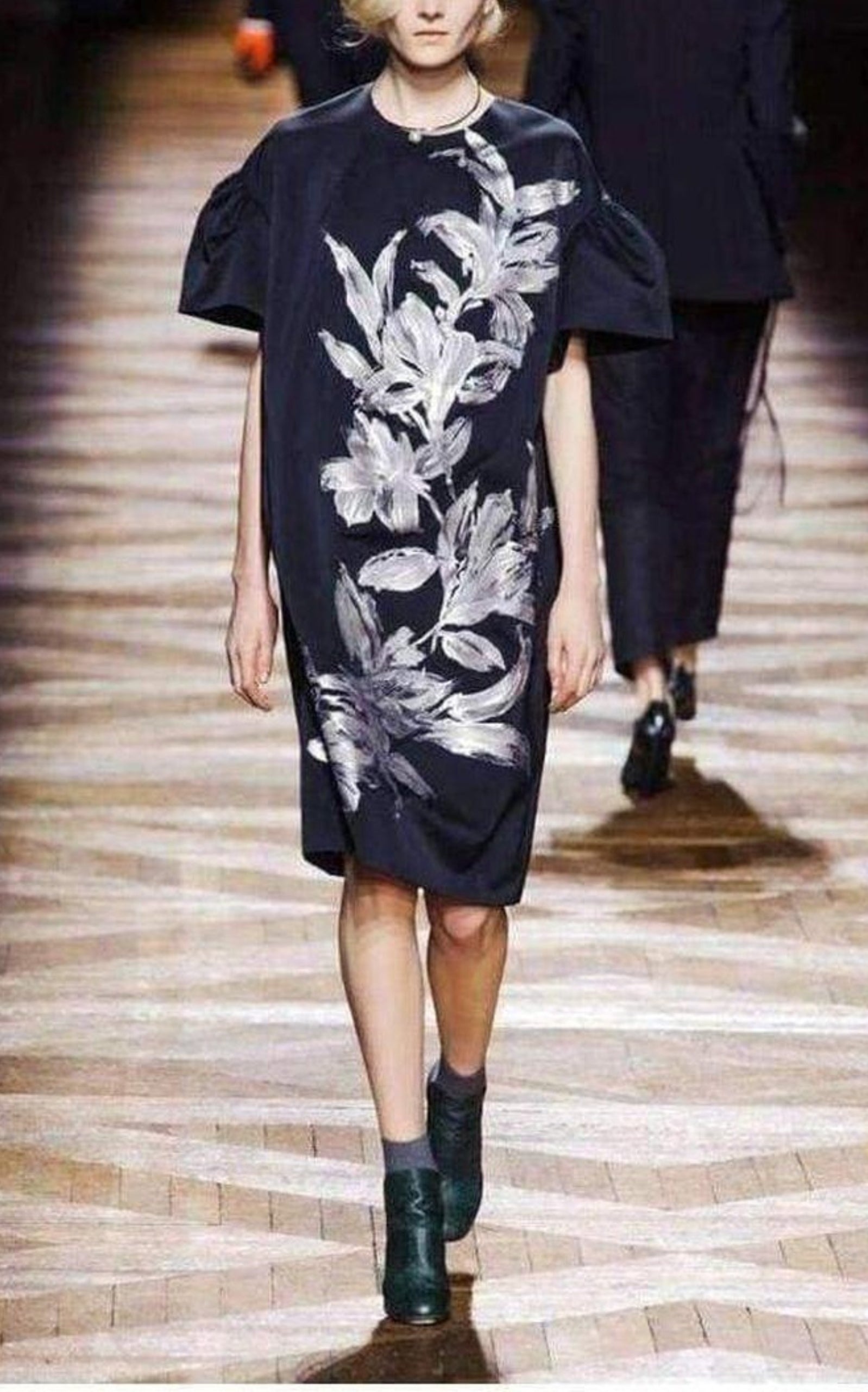 Floral Motif Silk Blend Dress - 5