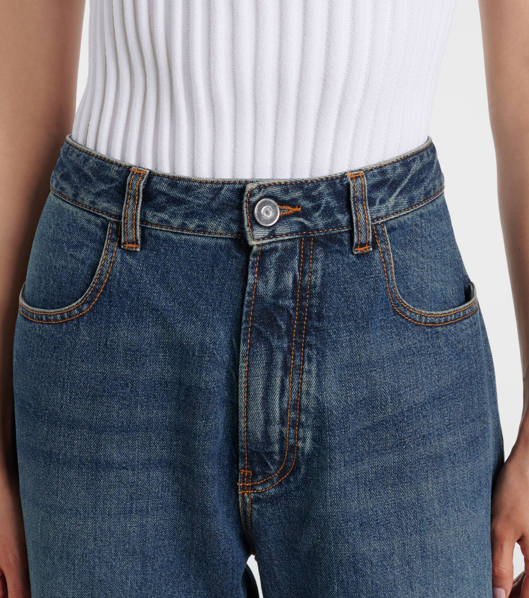 Low-rise straight jeans - 4