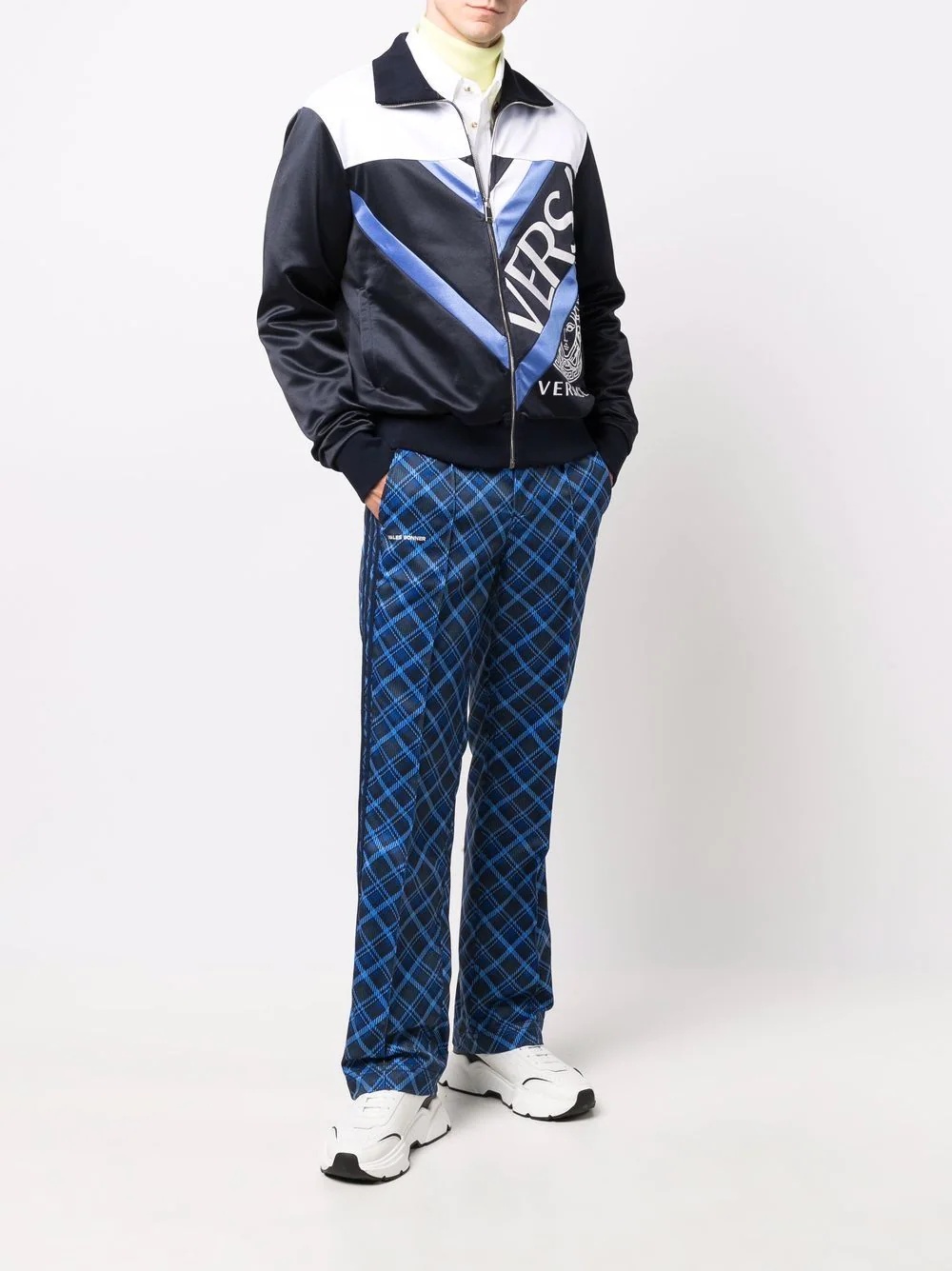 V logo sports track jacket - 2