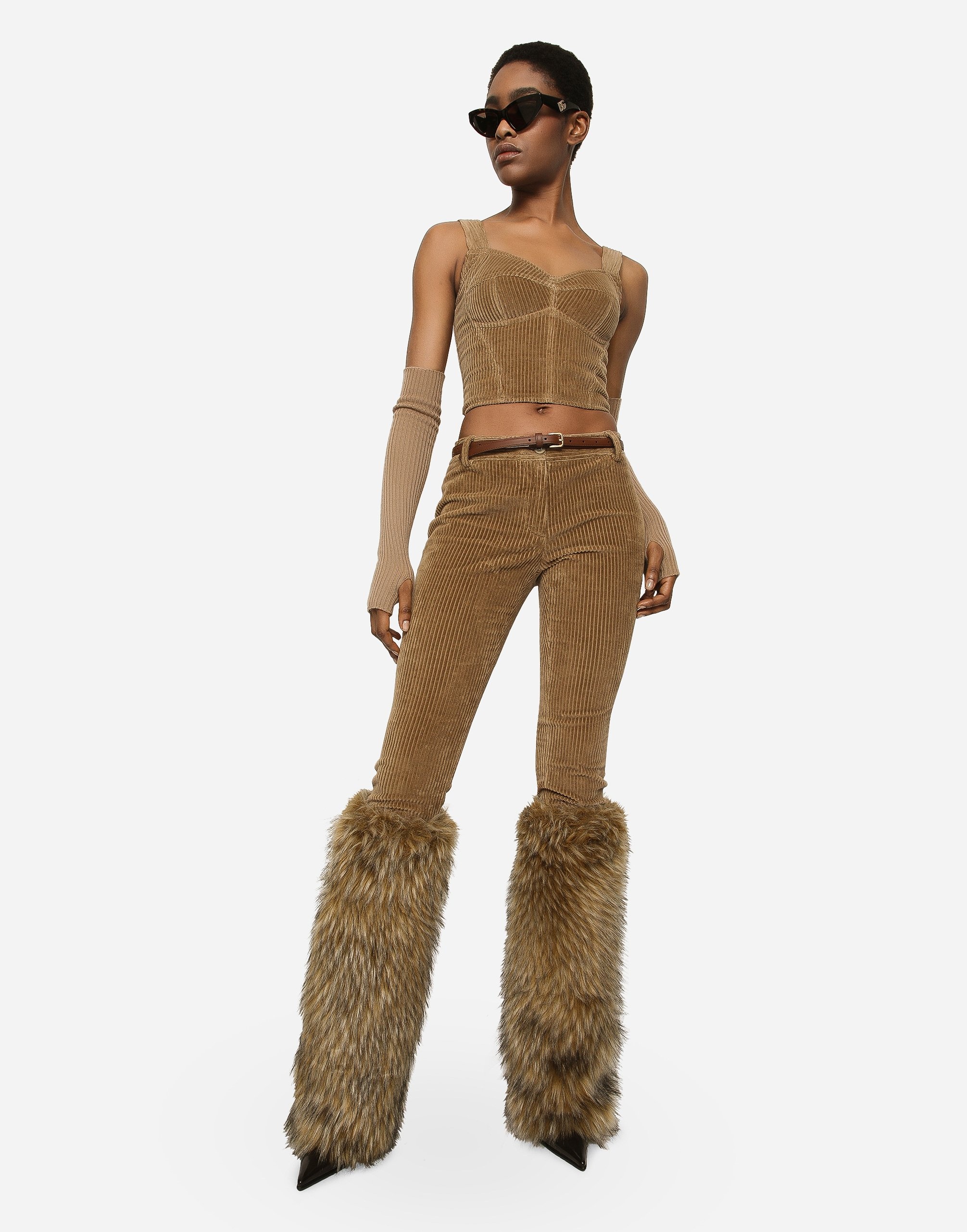 パンツ Dolce & Gabbana Bell-Bottom Corduroy Pants With Zip Closure Dolce & Gabbana Bell-bottom Corduroy Pants In Brown For