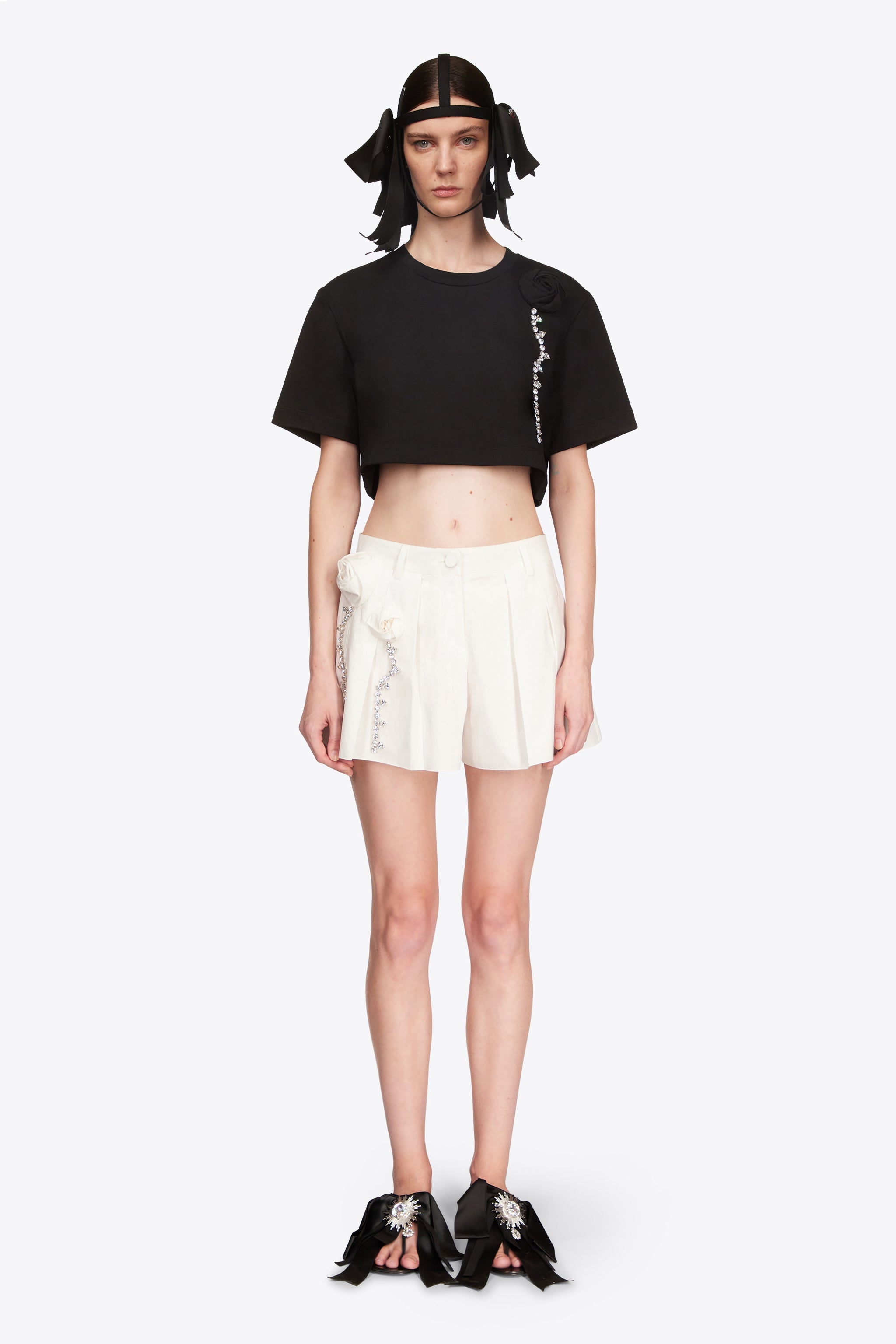 CRYSTAL ROSETTE CROPPED T-SHIRT - 4