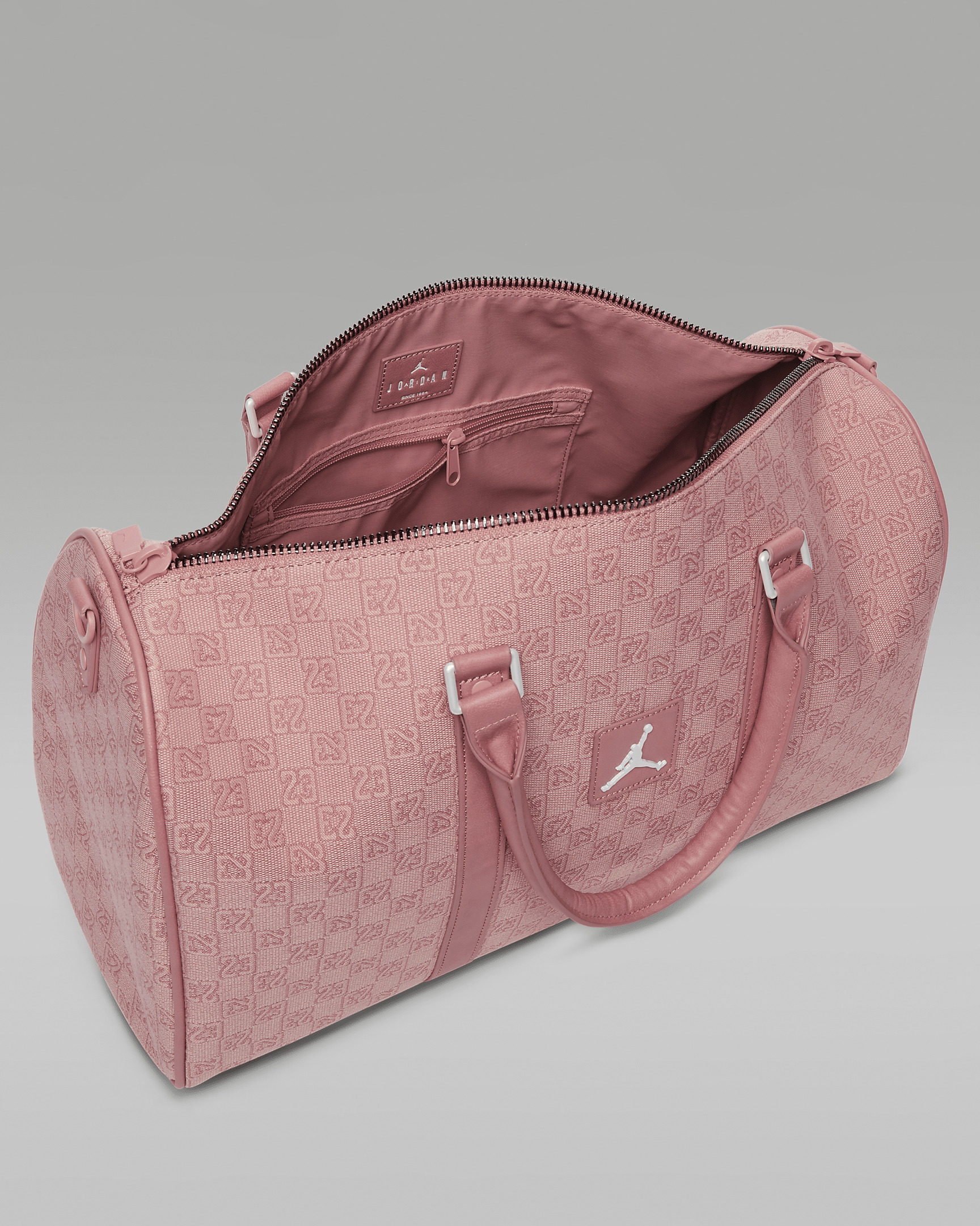 Women's Jordan Monogram Duffle Bag (25L) - 4