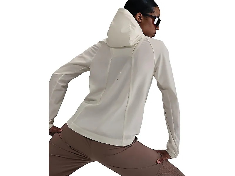 Nike Swift Repel Packable Running Jacket - 4