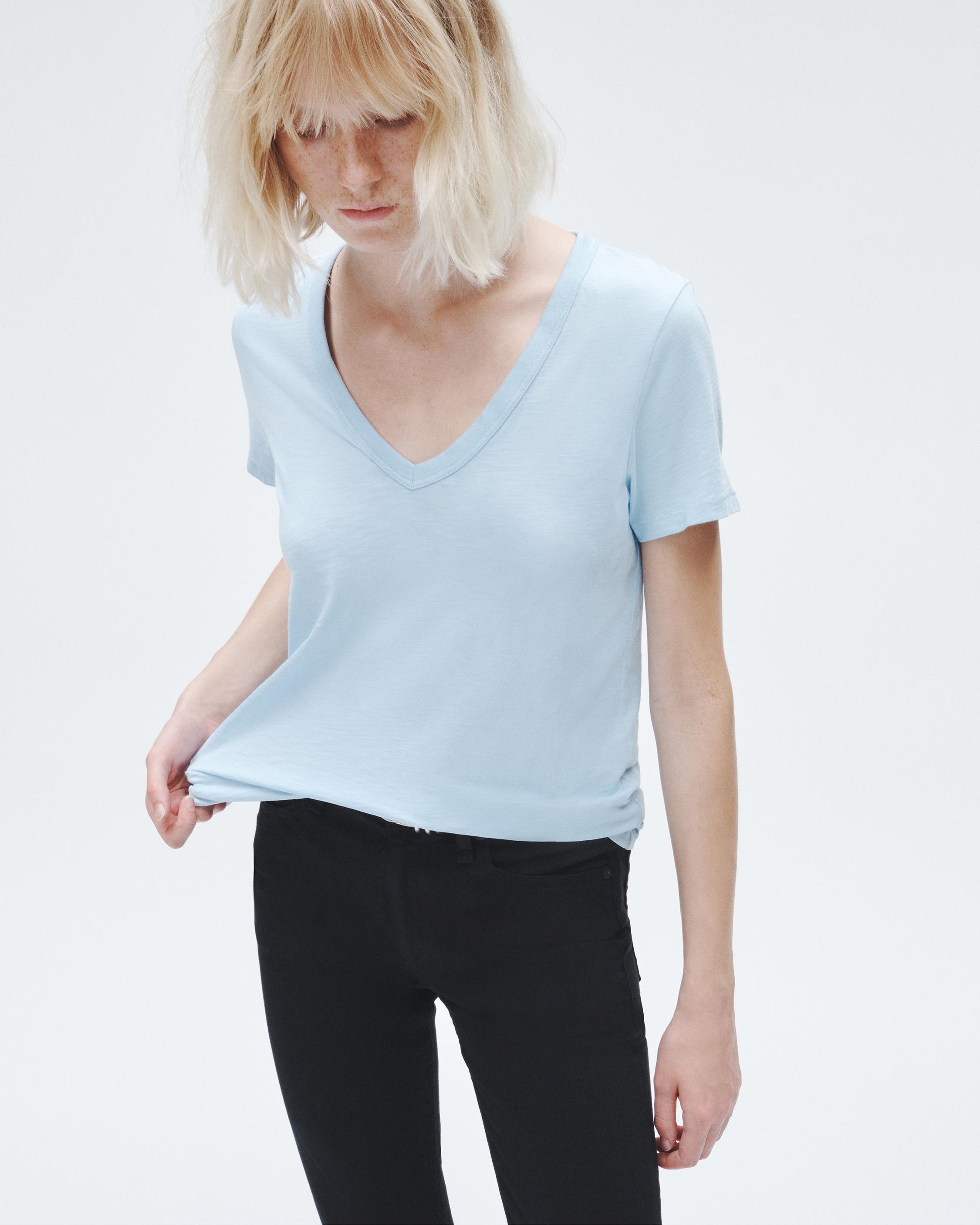 The Slub Vee
Organic Pima Cotton T-Shirt - 7
