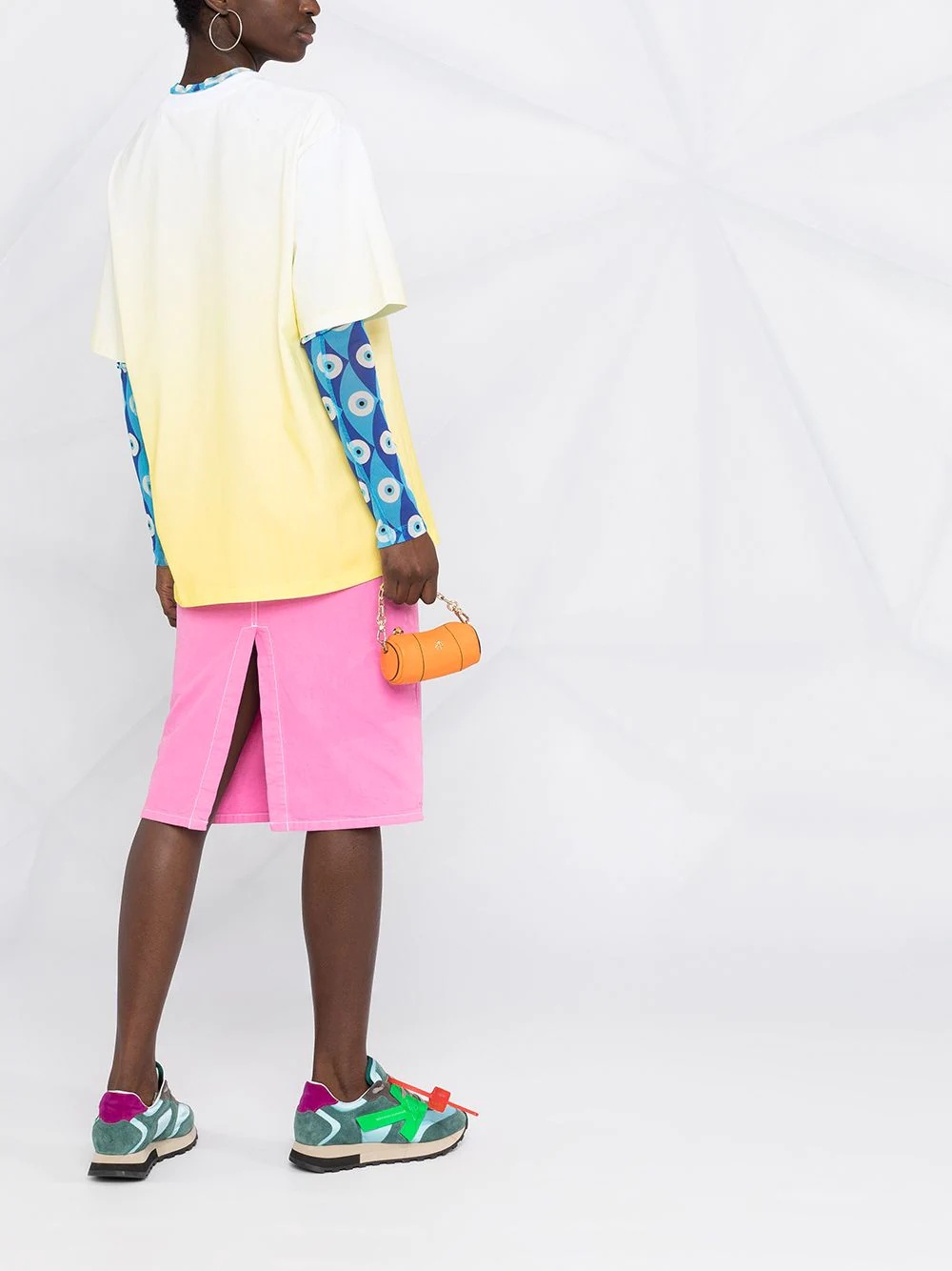 graphic logo-print T-shirt - 4