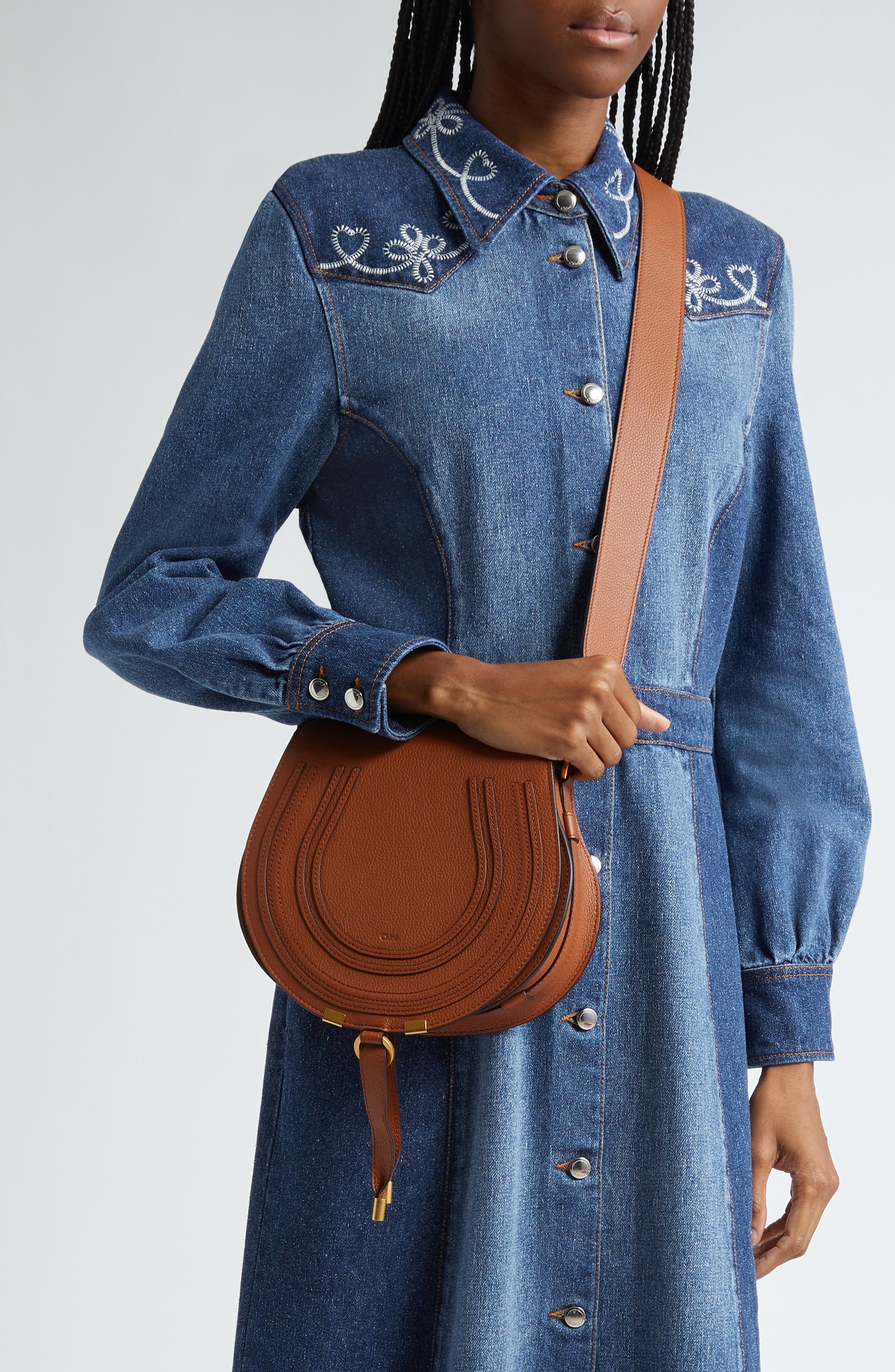 Chloé Large Marcie Leather Crossbody Bag in 25M Tan at Nordstrom - 2