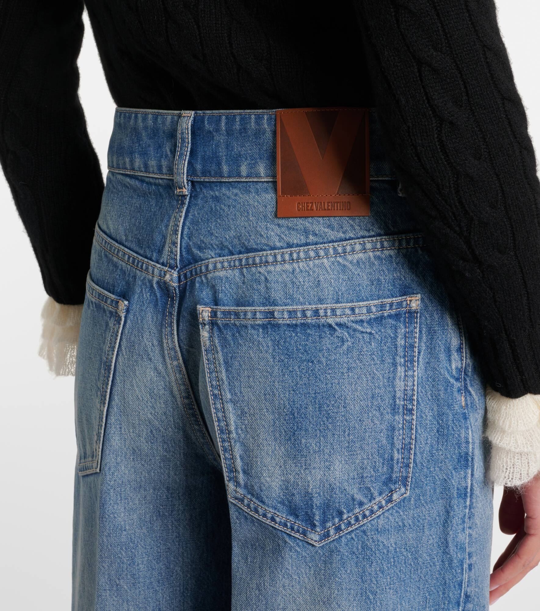 High-rise wide-leg jeans - 6