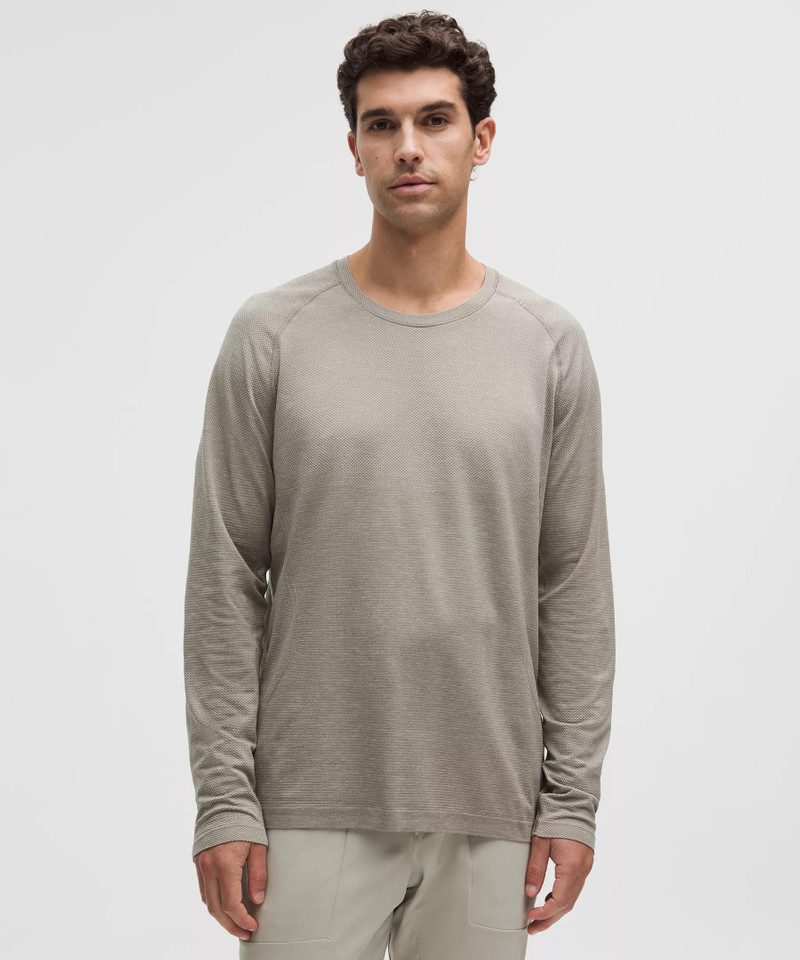 Metal Vent Tech Long-Sleeve Shirt 1