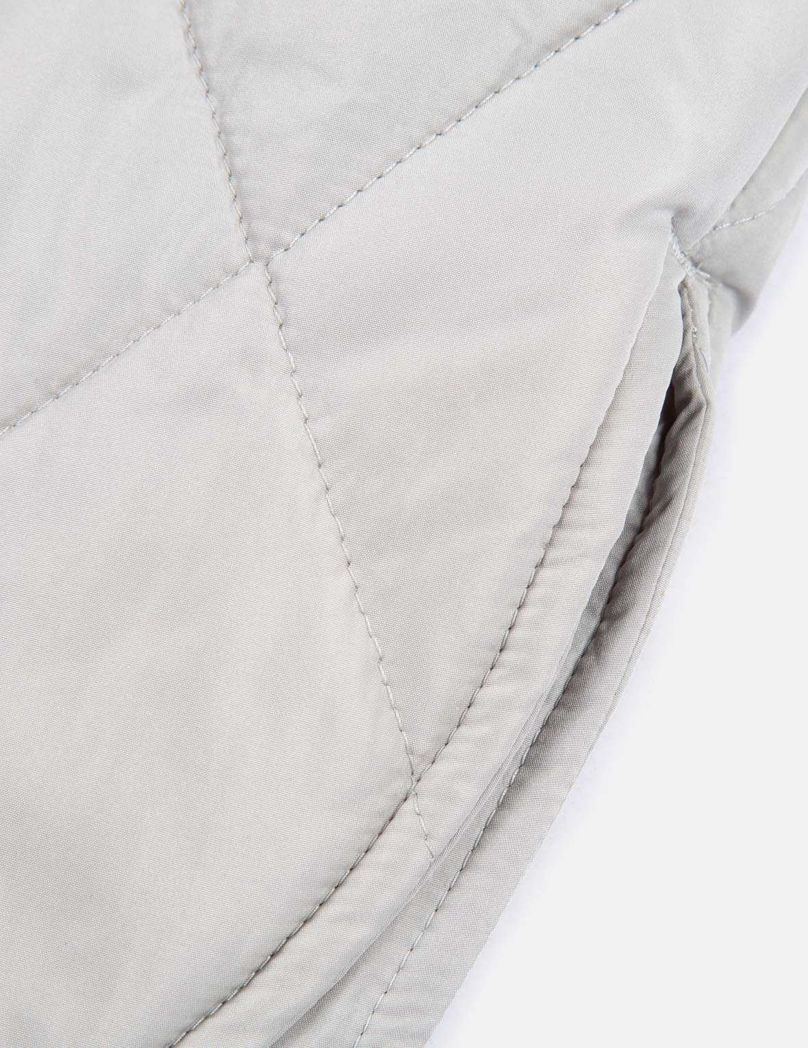 Seagull Appliqué Quilted Coat - 15