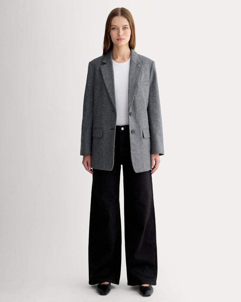 THE OVERSIZED BLAZER IN WOOL 3