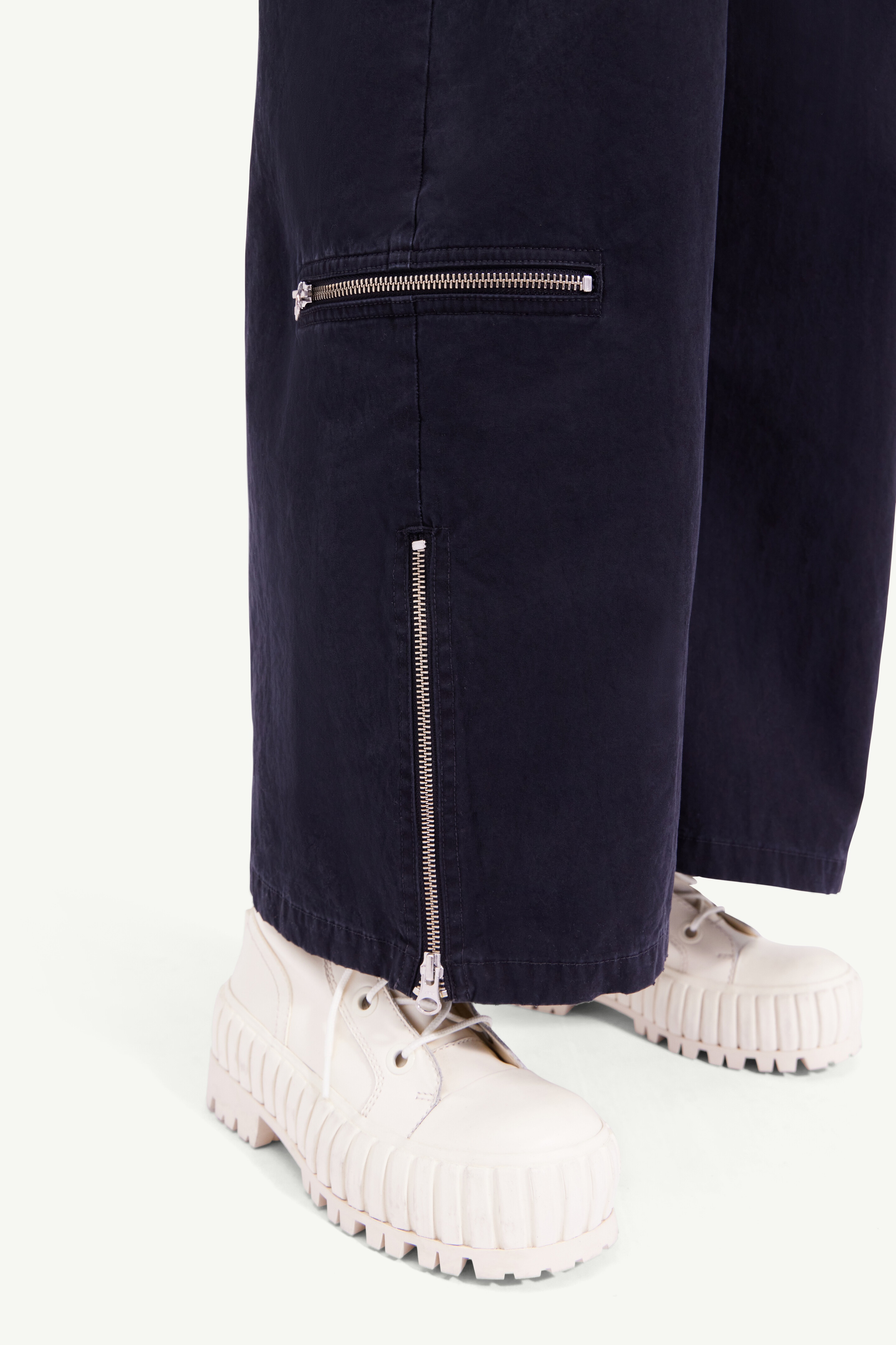 Oversized cotton trousers - 5