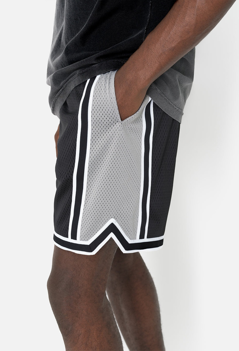 John Elliott VINTAGE VARSITY SHORTS outlook