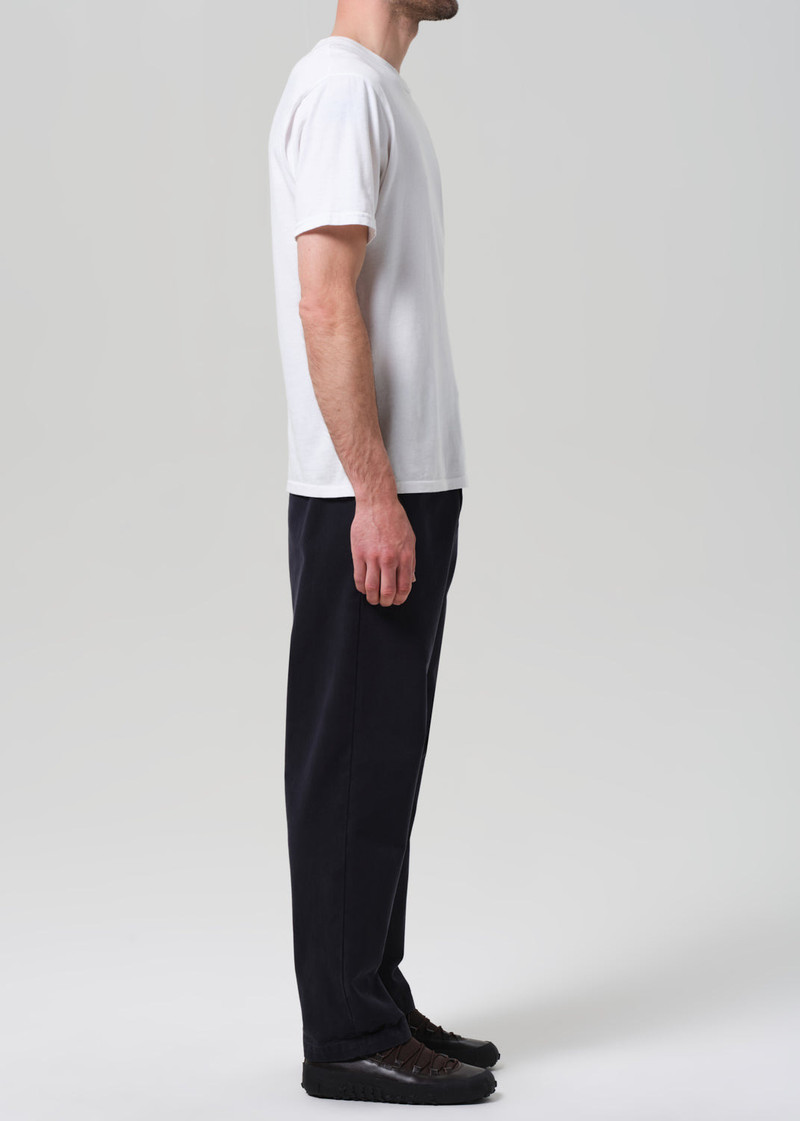 Flat Front Chino In Navy 4