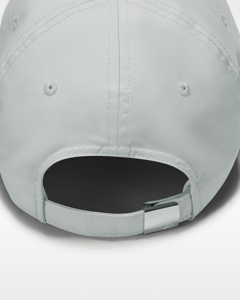 Nike Dri-FIT Club Unstructured Metal Swoosh Cap 3