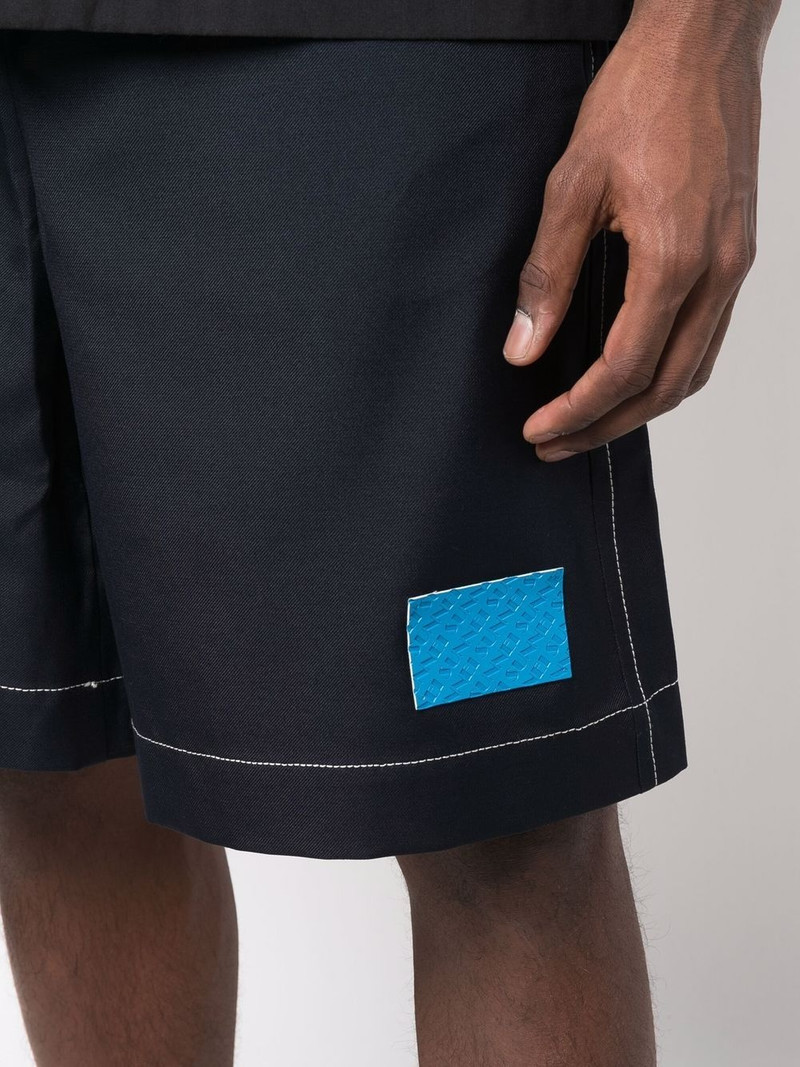 dark wash elastic-waist shorts 5