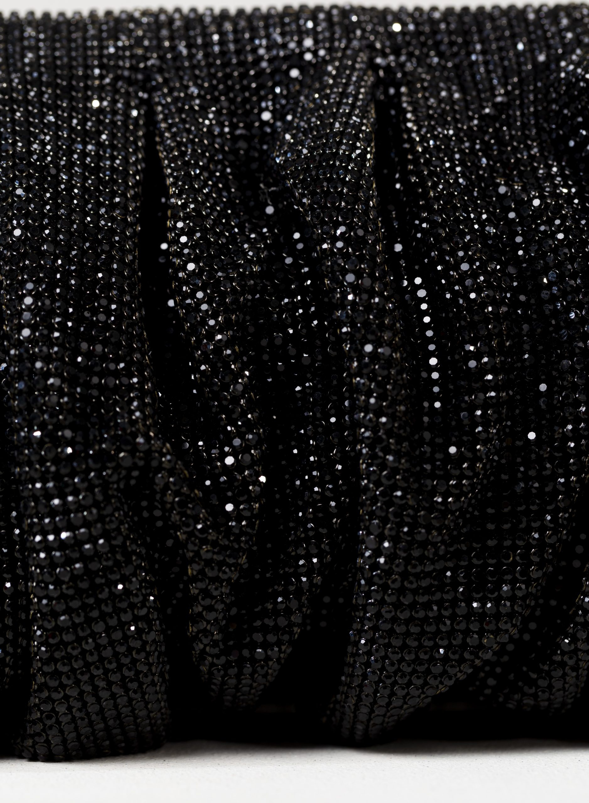 Benedetta Bruzziches – La Venus Grande Jet Black - 7