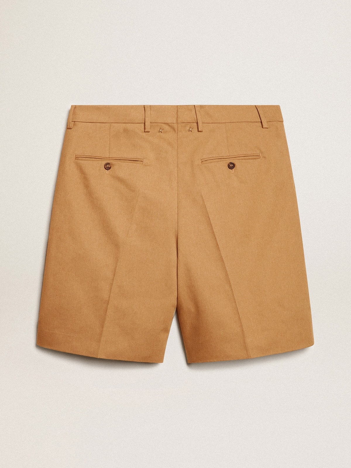 Men's Bermuda shorts in beige cotton - 2