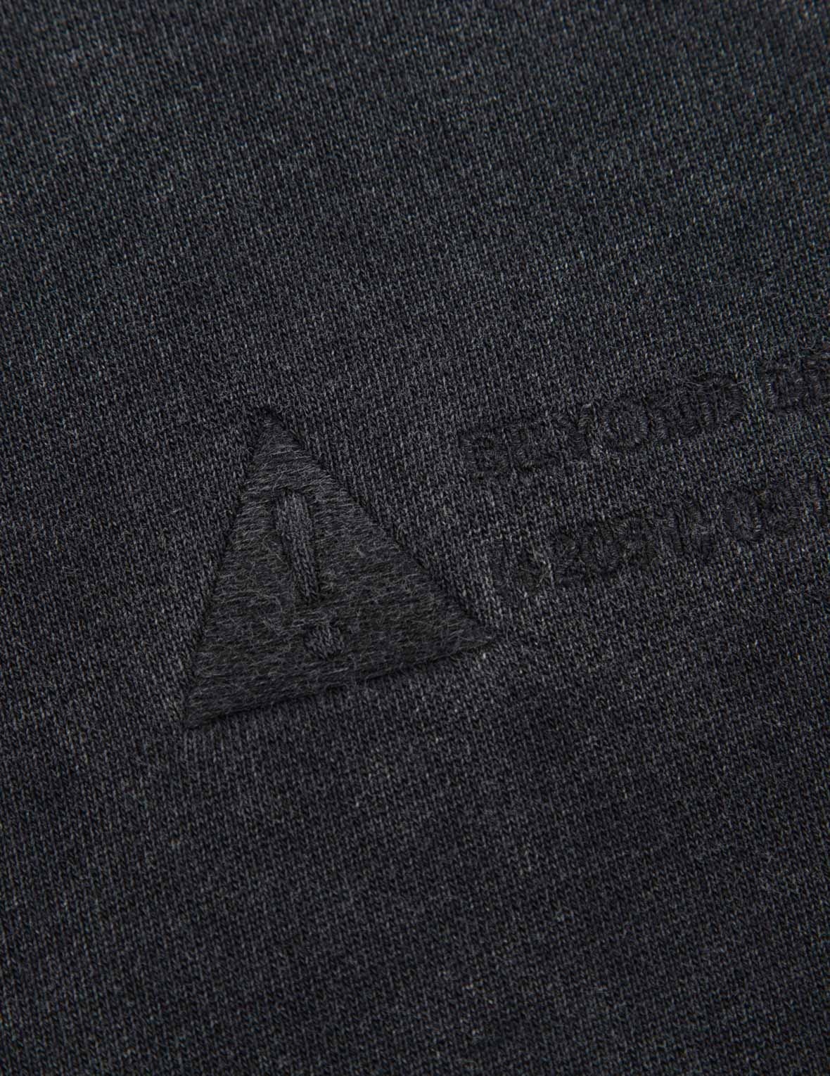 Embossed Slogan Cropped Sweatshirt - 8
